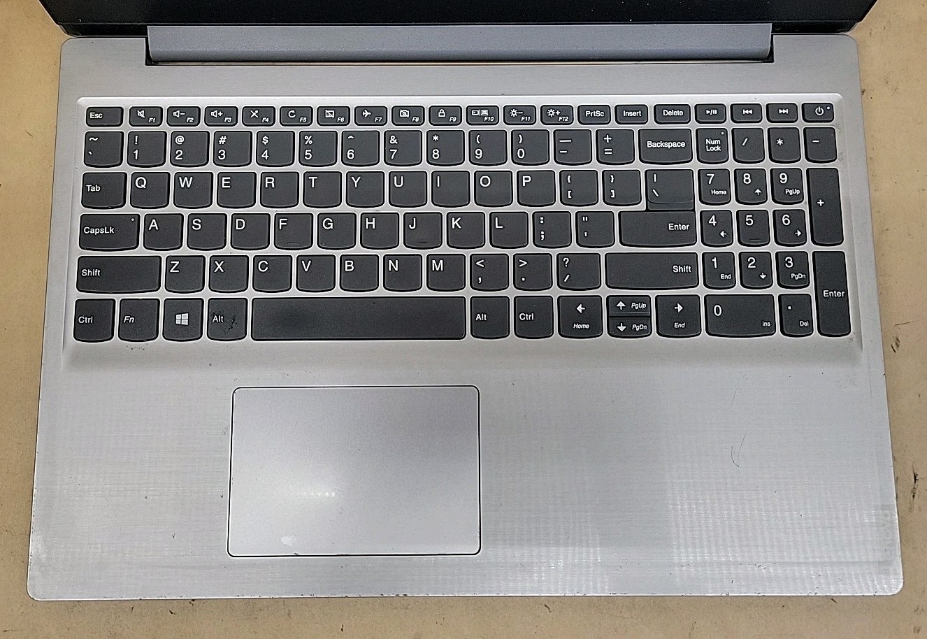 Lenovo IdeaPad S145-15API, AMD Ryzen 3 3200U @ 2.6GHz, 8GB RAM, 256GB SSD, W11P