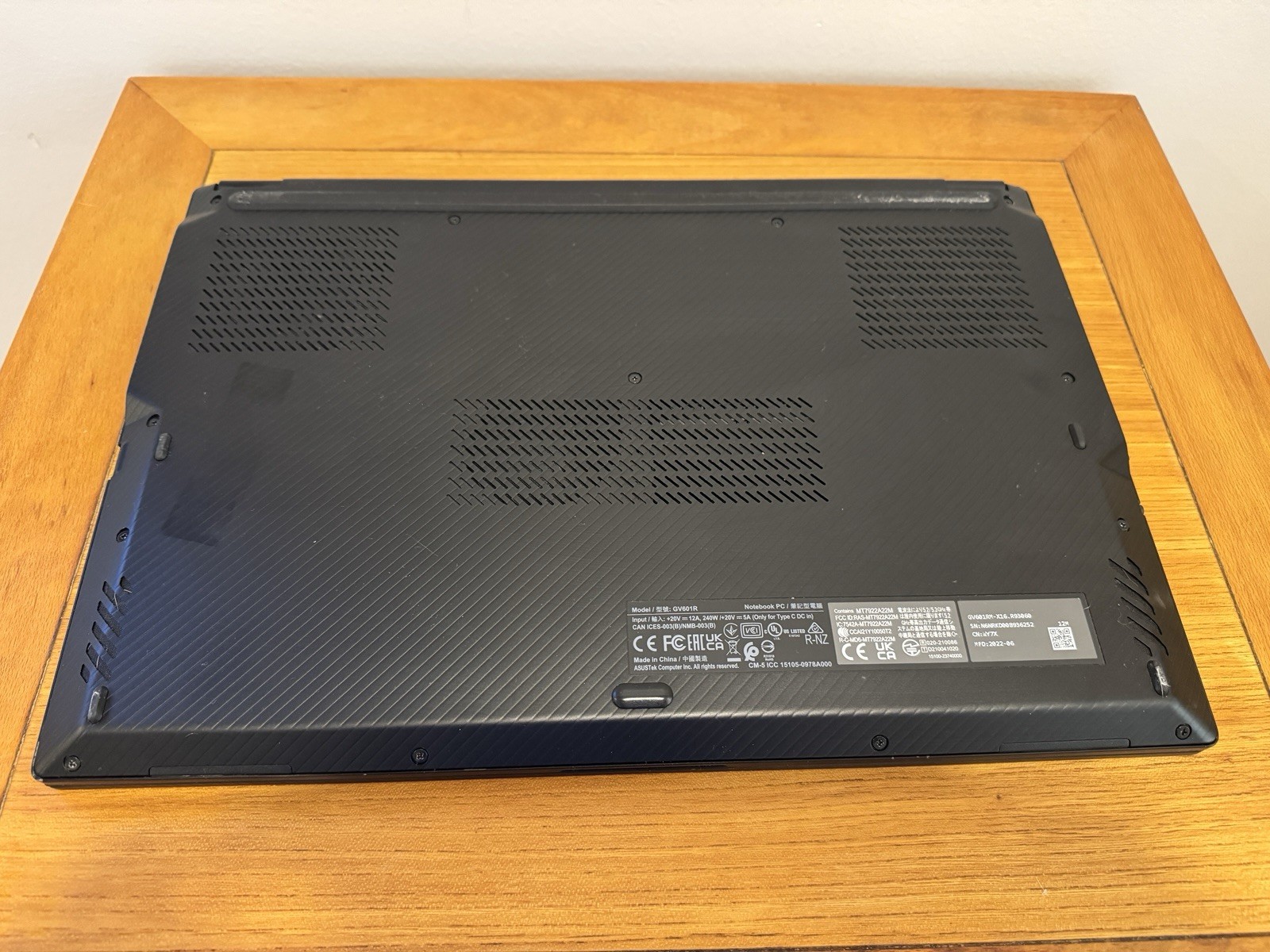 ASUS ROG Flow X16 2 in 1 Gam Laptop RTX 3060 Ryzen 9 6900HS 16GB RAM 1TB SSD PH9