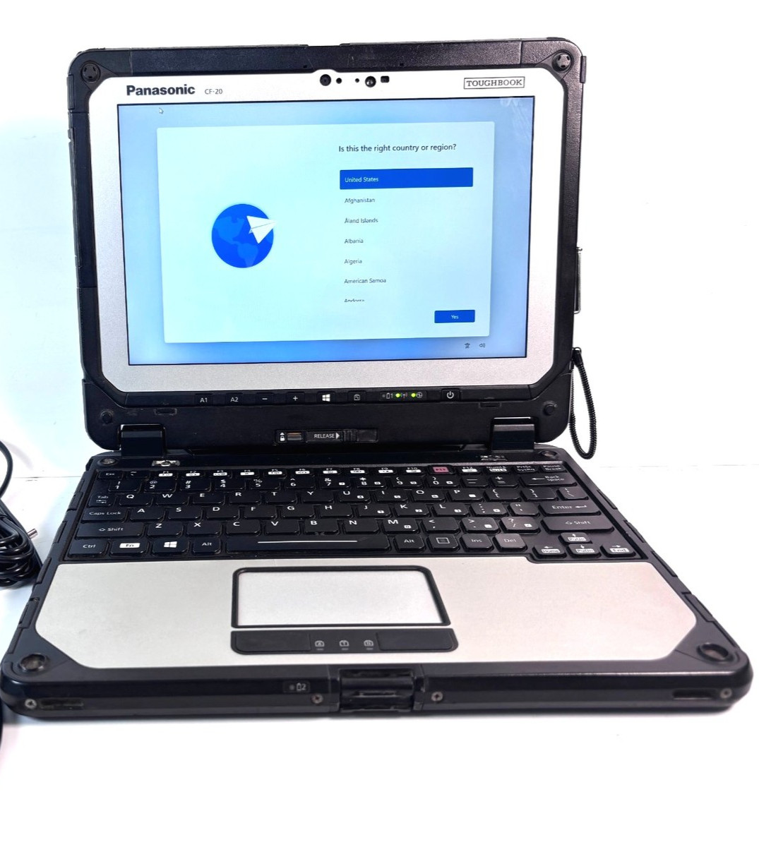 Panasonic CF-20 Toughbook – 13″ FHD, 1.6GHz i5, 8GB RAM, 1TB SSD, Windows 11 Pro