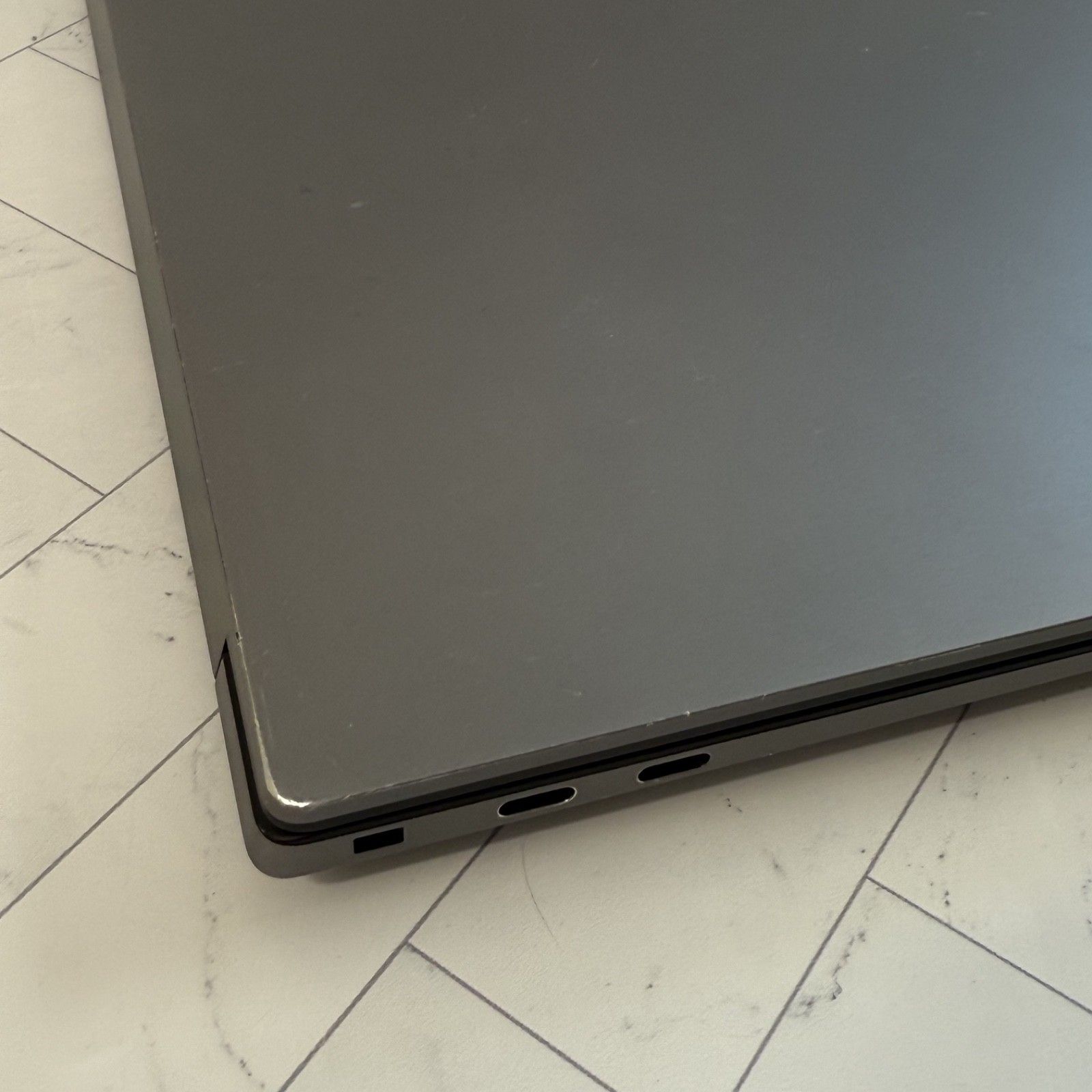 Dell Precision 5570 15.6″ Intel i7-12800H 32GB 128GB NVIDIA RTX A2000 #H421