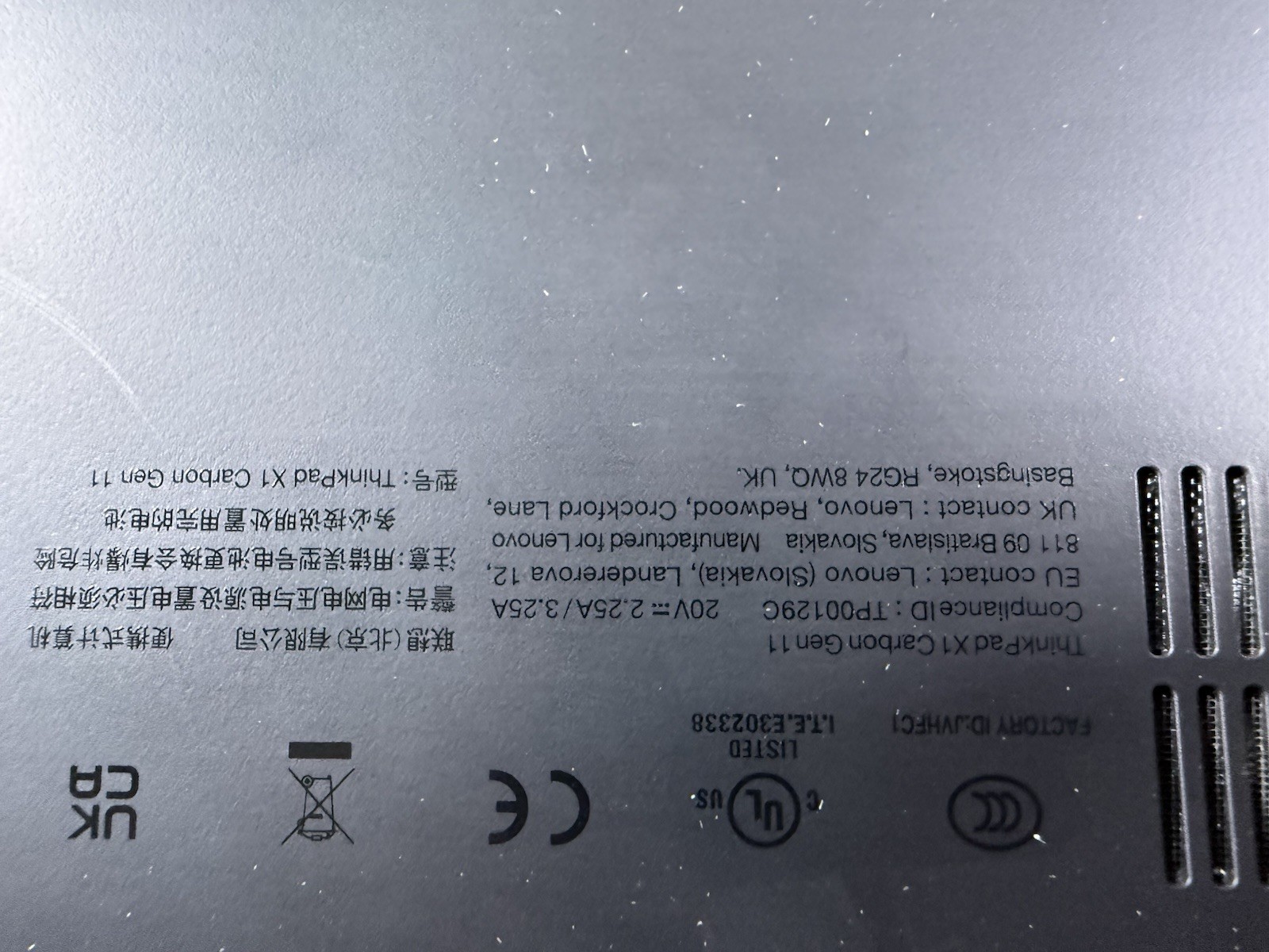 Lenovo Thinkpad X1 Carbon 11th Gen 14″ i7-1365u 16GB 512GB NVME WIN 11 FHD