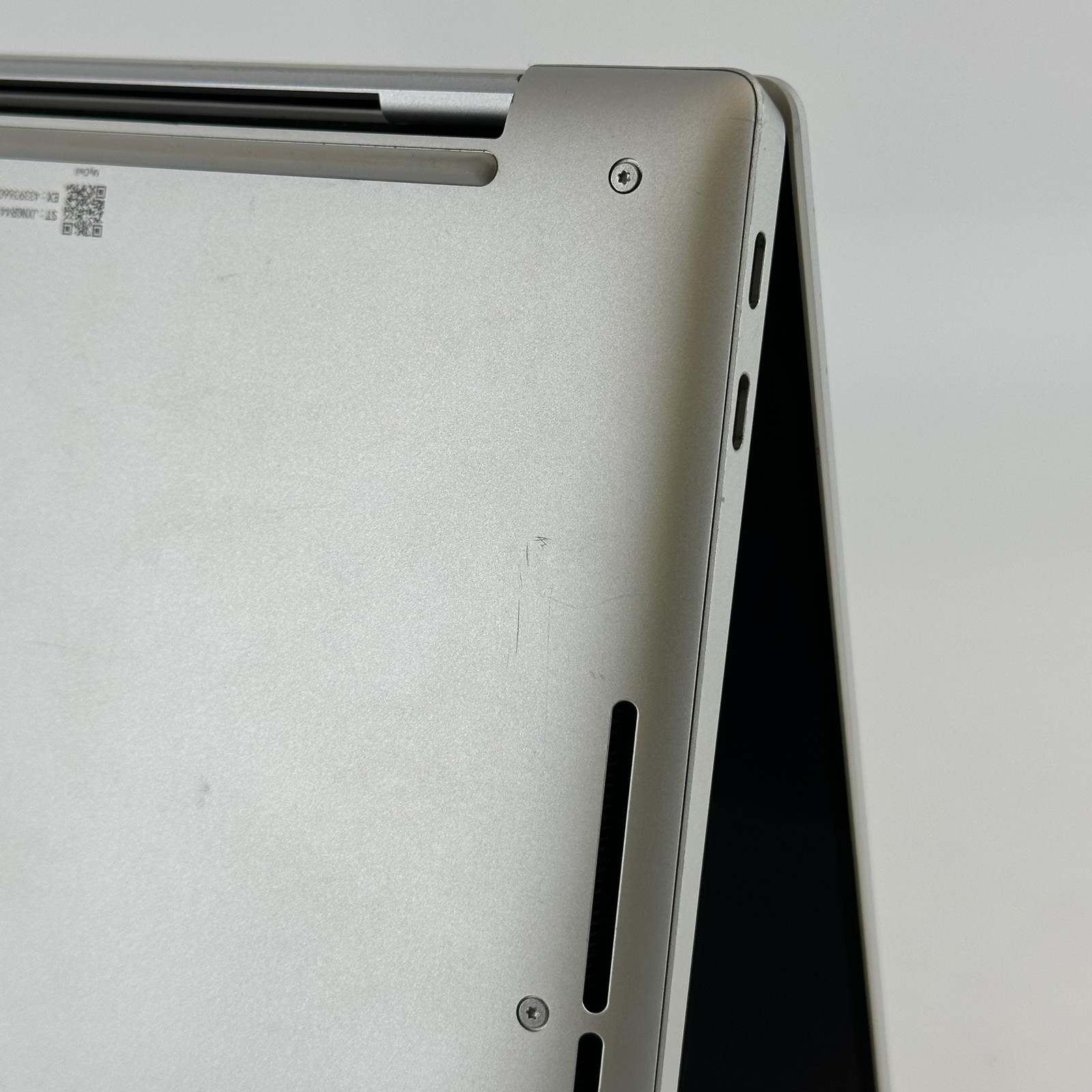 Dell XPS 14 9440 Platinum QHD+ 120Hz TOUCH 1.4 GHz Ultra 7 155H 16GB 512GB SSD