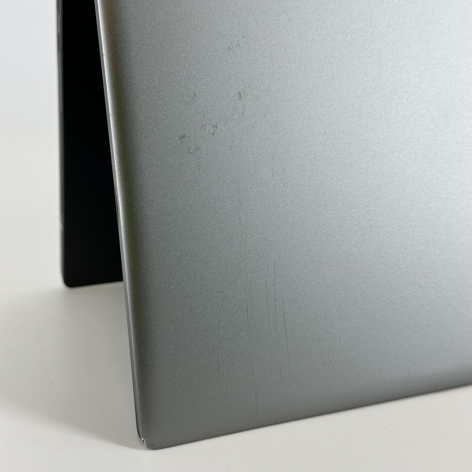Dell Precision 7770 17.3 Gray FHD i9-12950HX 64GB 1TB SSD RTX A4500 BAD USB PORT
