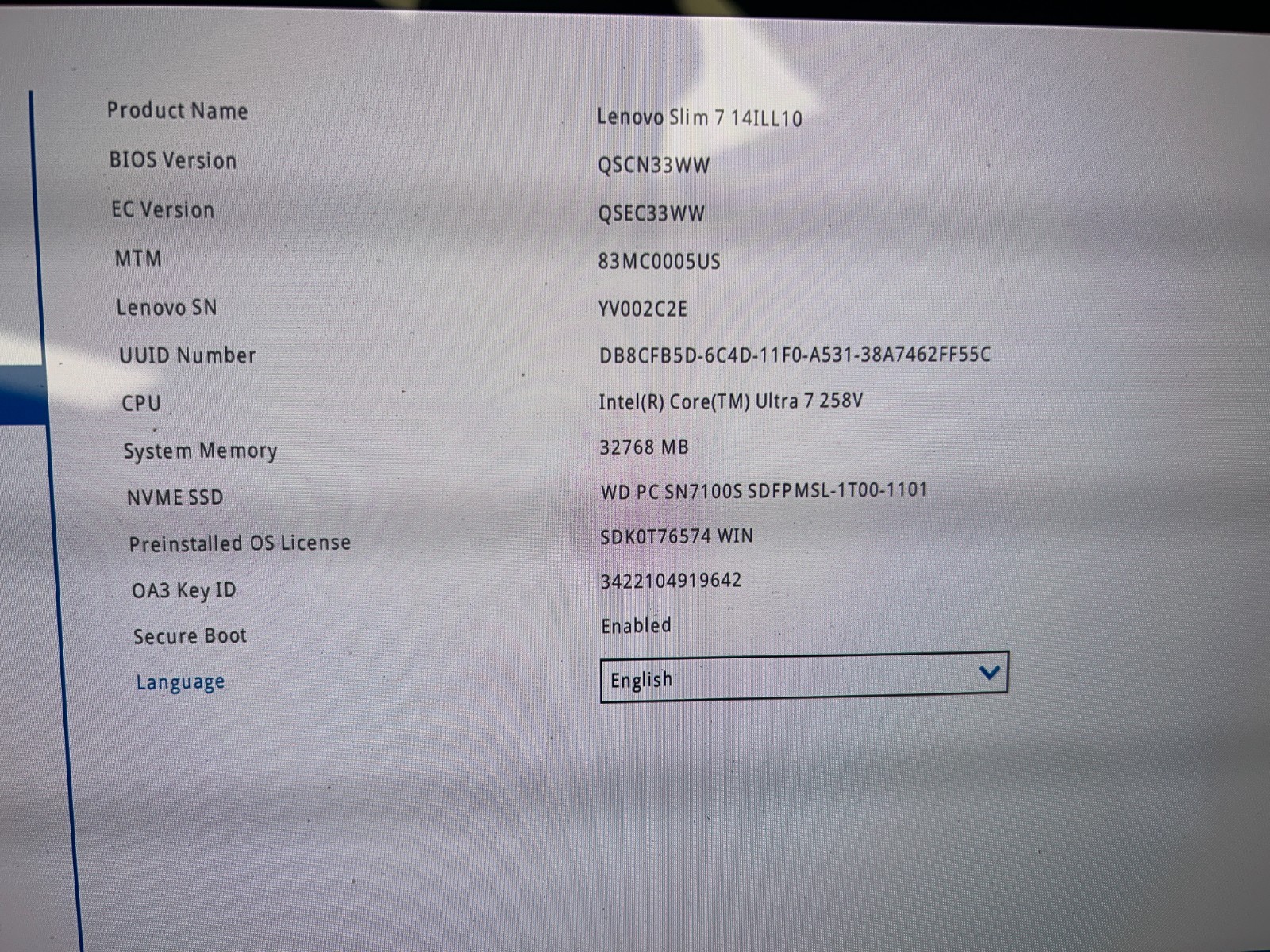 Lenovo Slim 7 14ILL10, Intel Core Ultra 7 258V, 2.20 GHz, 32 GB RAM, 1 TB NVMe