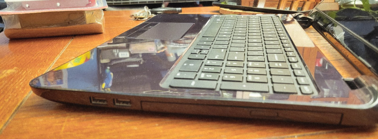 HP Laptop 15-R137WM 15.6″ HD LCD Intel Core i3-4005U 6GB RAM 500GB BROKEN SCREEN