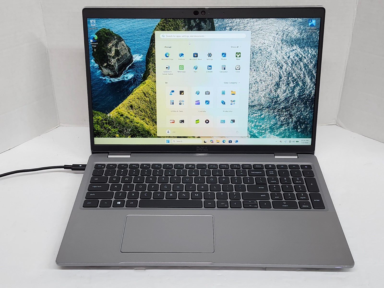 Dell Latitude 5520 Laptop – 11th Gen i5-1145G7 16GB 512GB Cam Backlit Touch Sp6