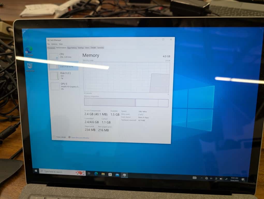 Microsoft Surface Laptop 1st Gen IntelCorei5-7200U 4GB RAM 128GB SSD Win10Pro -4