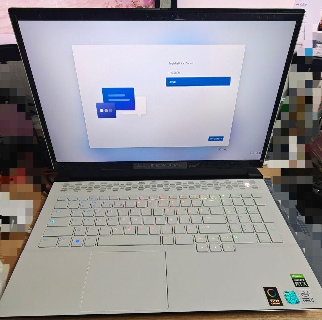 DELL Alienware m17 R3 Gaming Laptop PC/i7/16GB/256GB SSD/White Used/Tested