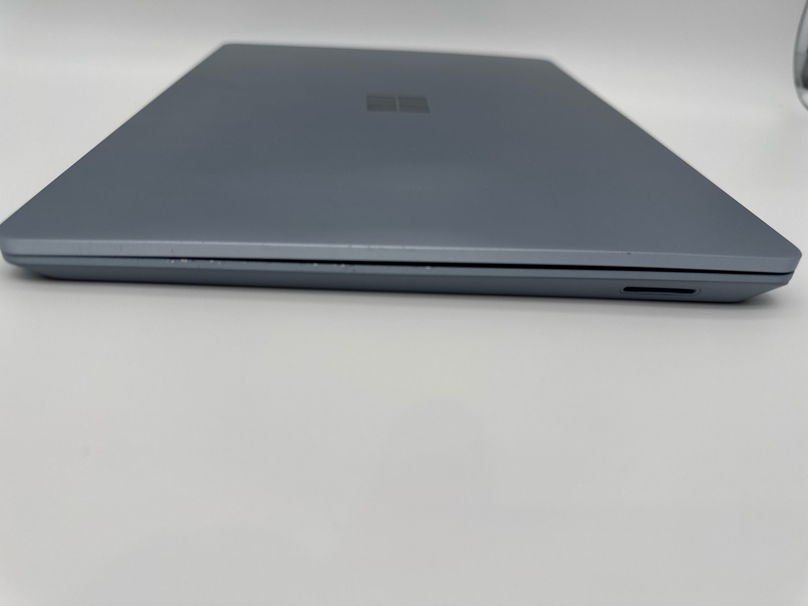 Microsoft Surface Laptop Go 12.4in Intel Core i5 8GB Memory 128GB SSD Ice Blue
