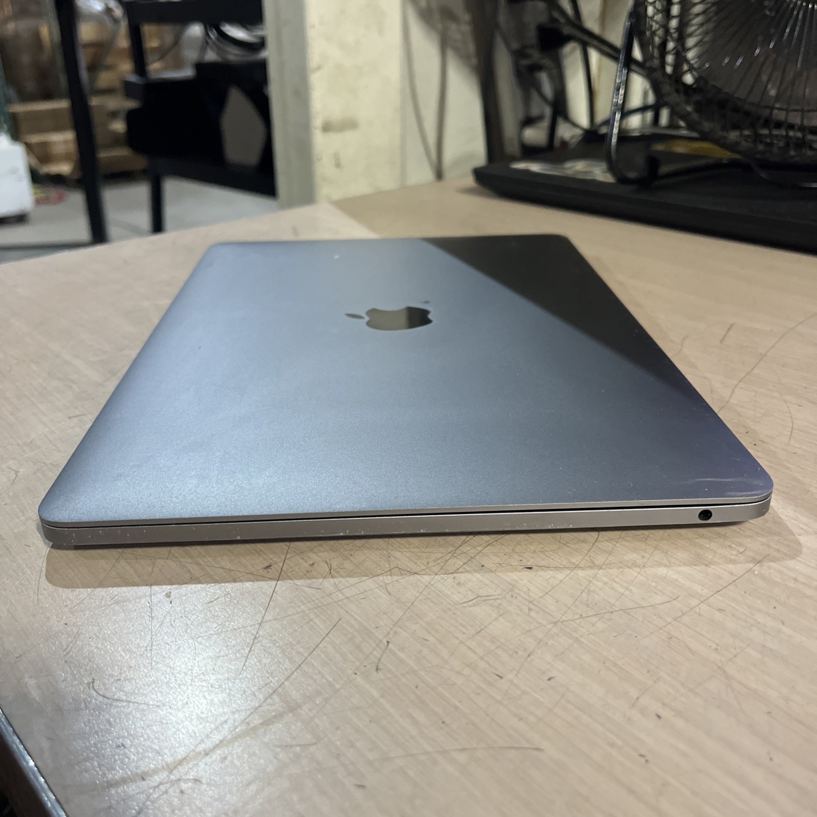 APPLE MACBOOK PRO 13″ MID-2017 CORE I5-7360U 2.3GHZ 8GB RAM NO HD