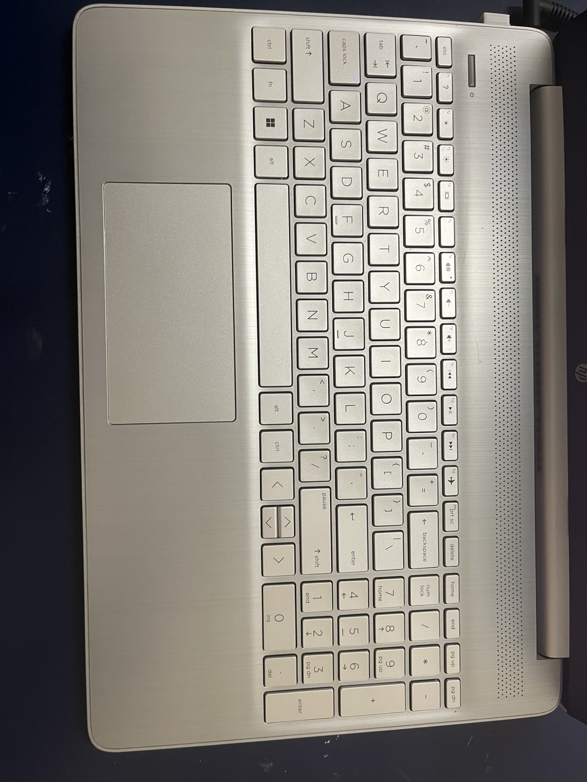 silver hp laptop 15-dy2xxx 32gb ram 15.6 inch screen