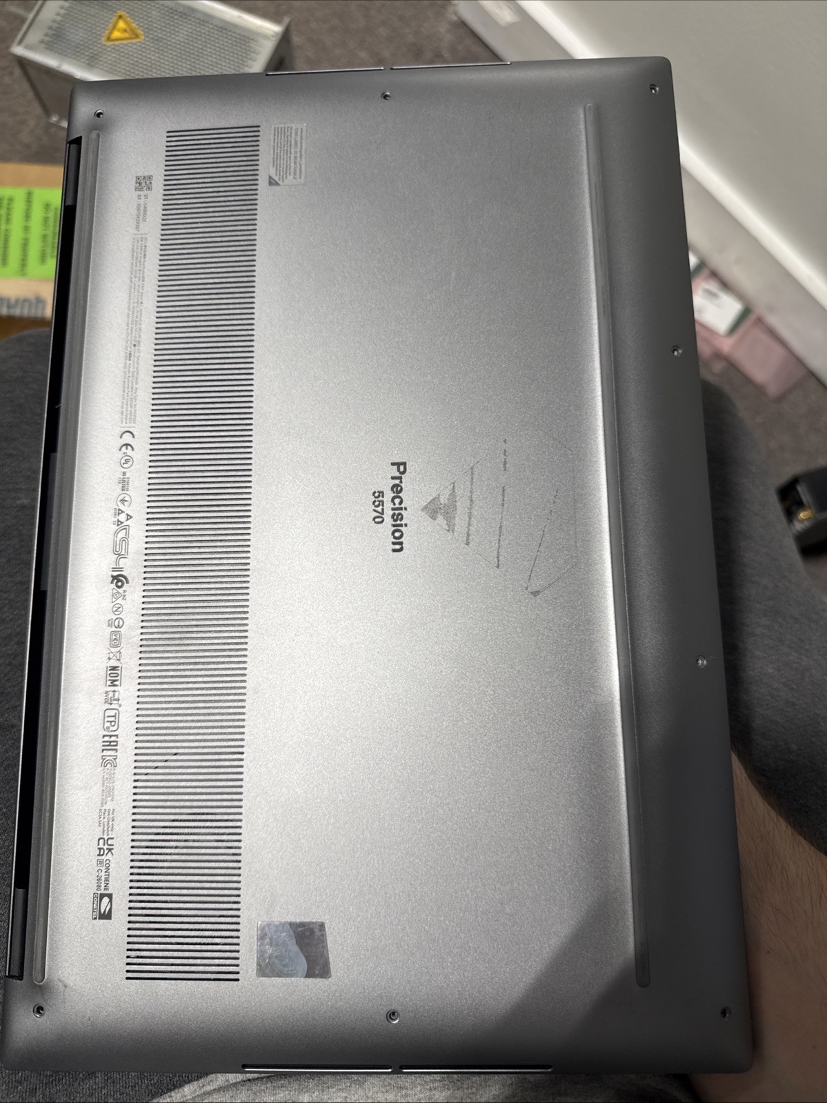 Dell Precision 5570 NON-TOUCH i7-12700H 8GB RAM NO SSD A1000 Backlit KB