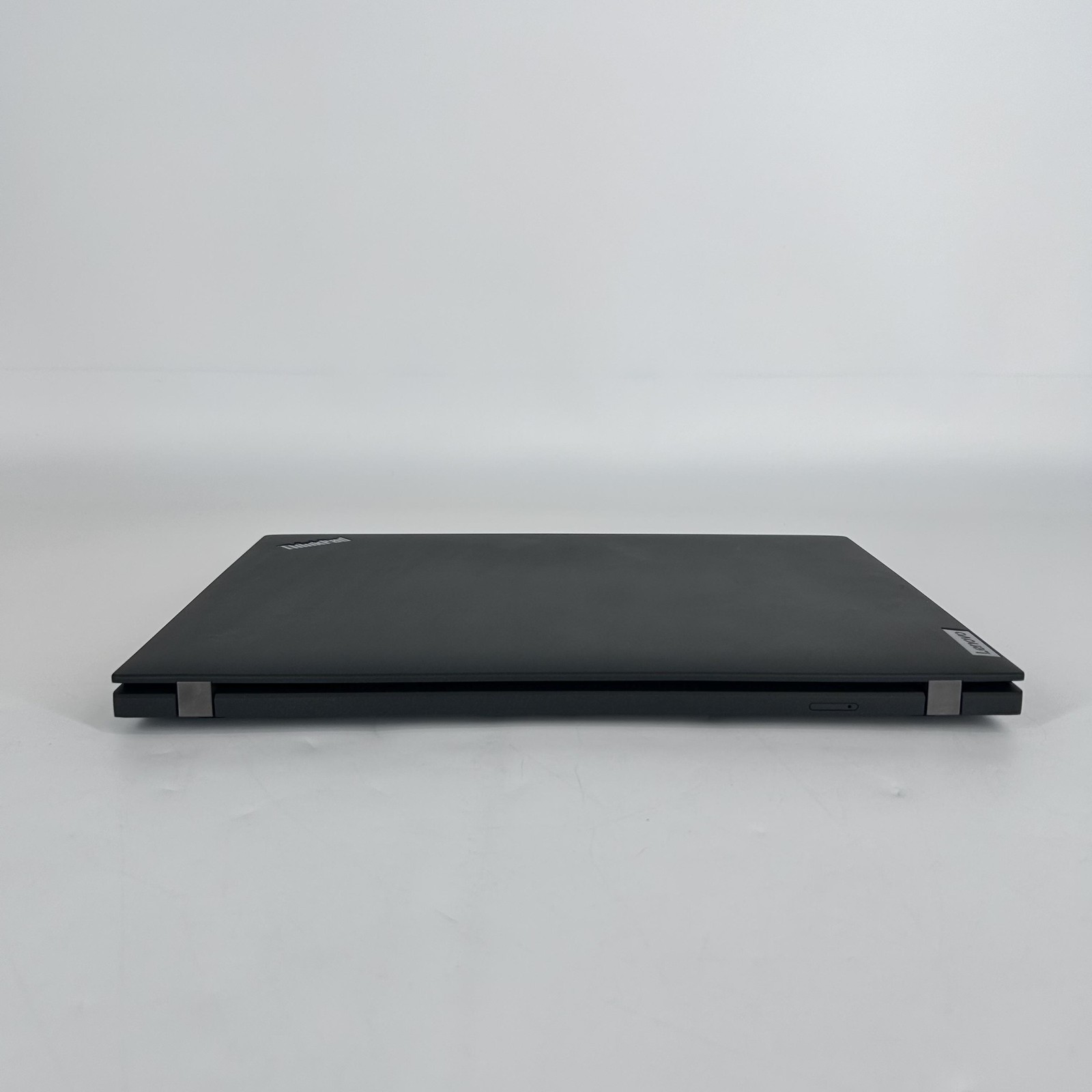 Lenovo ThinkPad P14s Gen 4 FHD+ 3.2 GHz Ryzen 5 PRO 7540U 16GB 512GB SSD