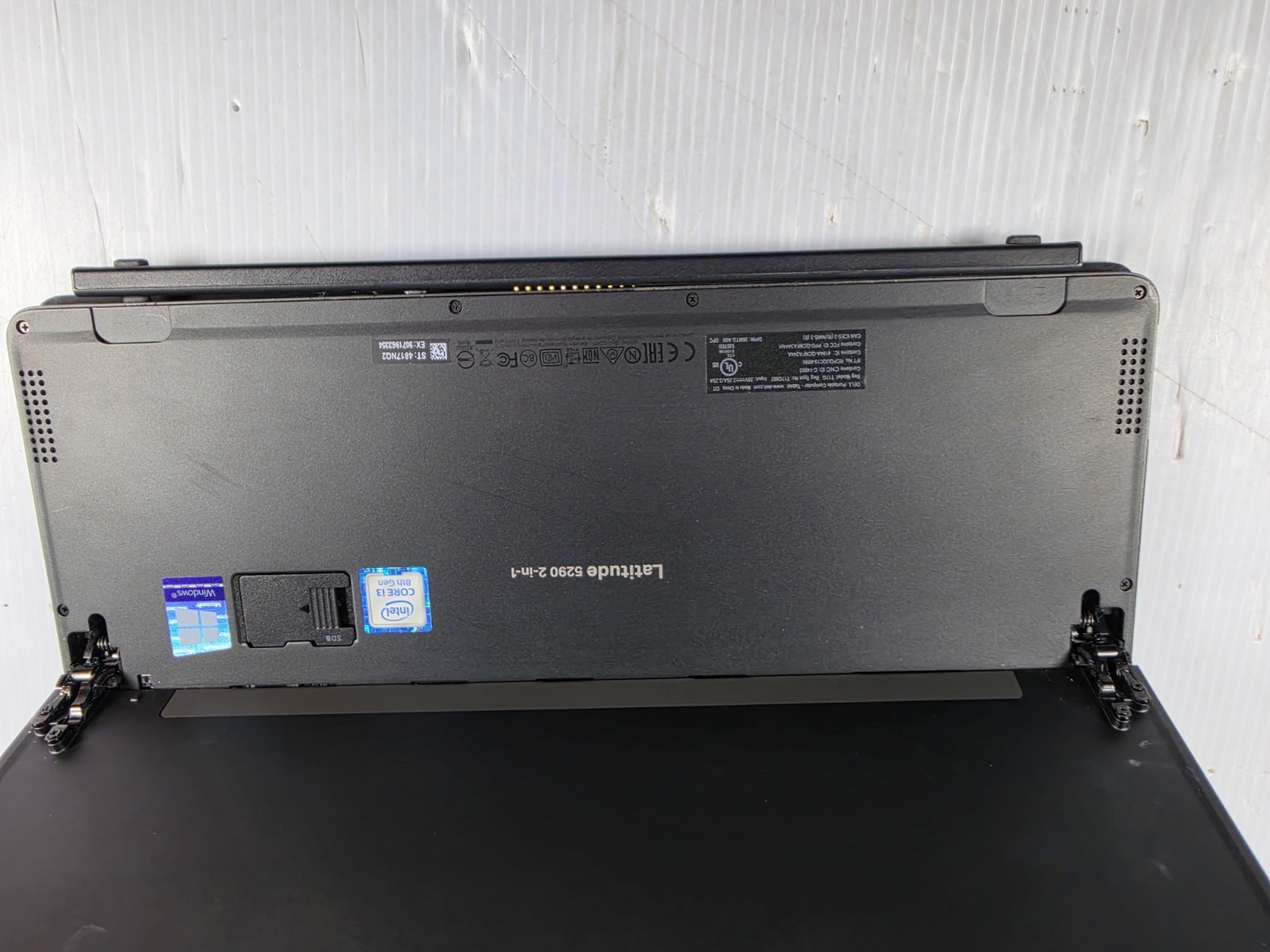 Dell Latitude 5290 2-in-1 FHD Touchscreen i3-8130U 4GB 128GB SSD Windows 11