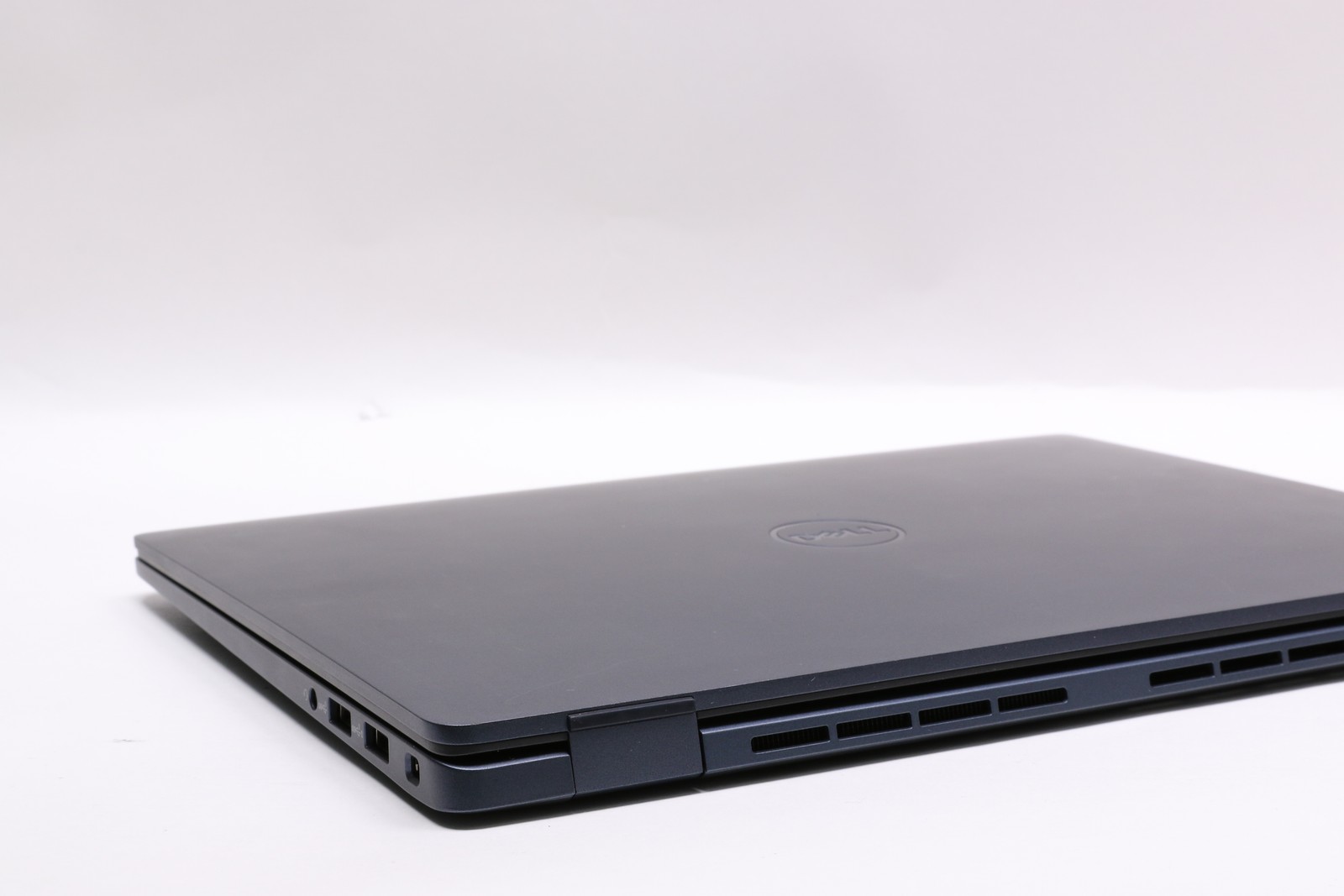 14″ QHD+ Dell Latitude 7450, Ultra 7 165U, 32GB, 512GB SSD, Touchscreen