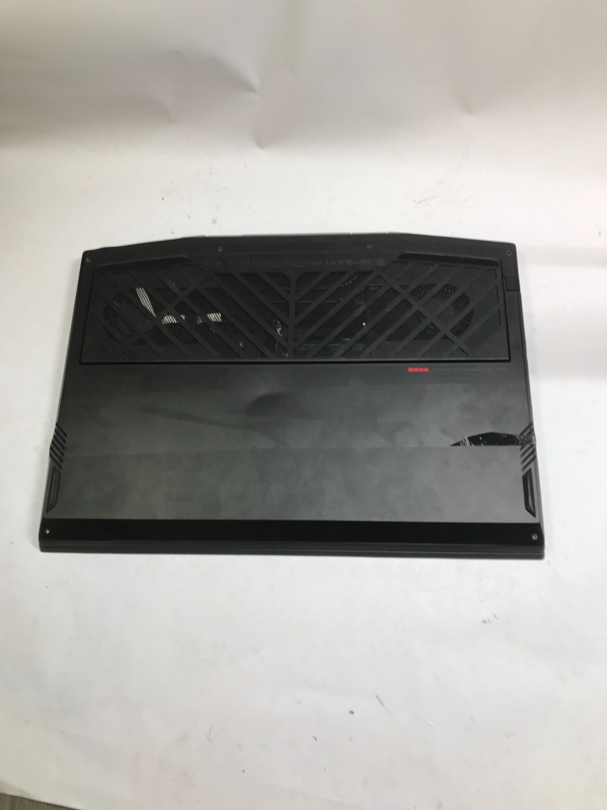 HP Omen 15t-dh100 15″ Intel Core i7 NO RAM RTX 2060 NO SSD/OS For Parts READ!!