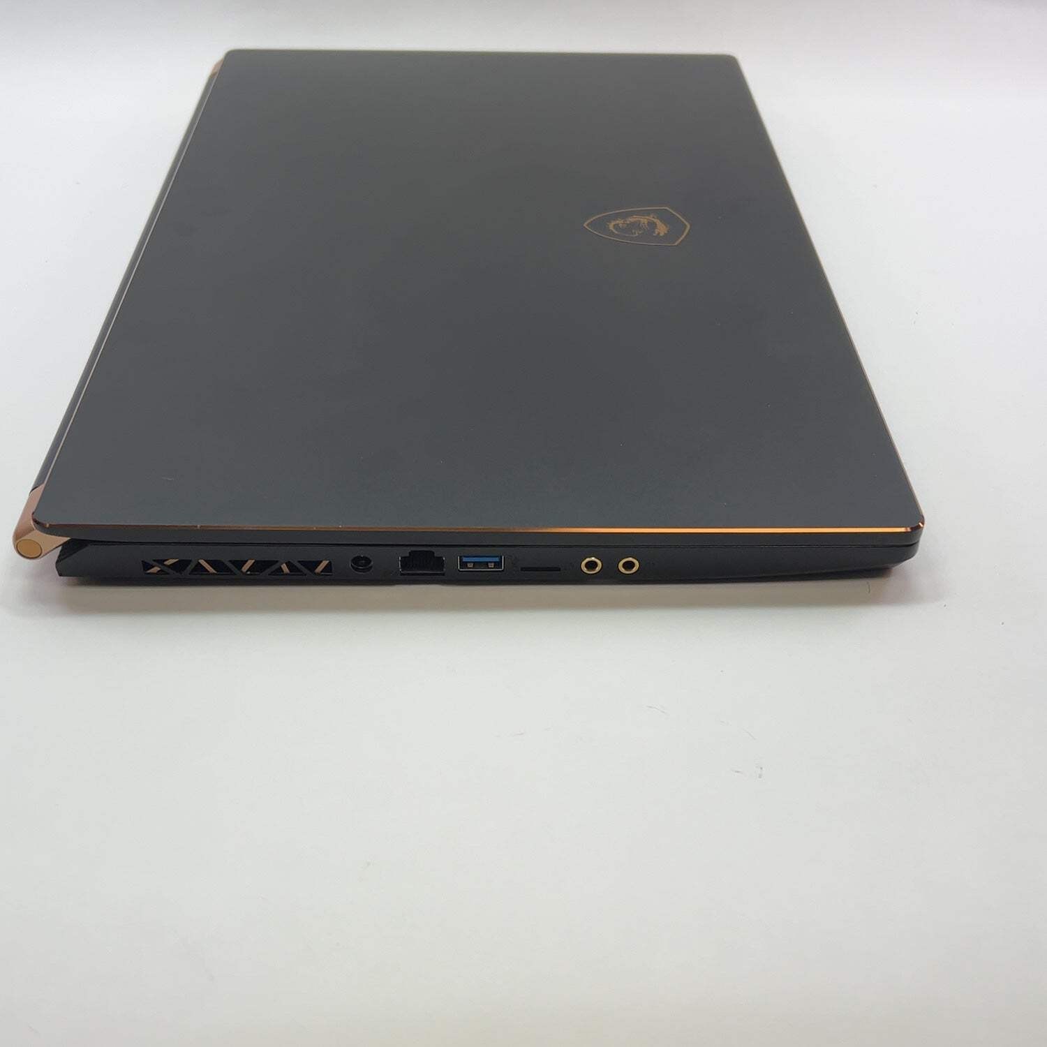 MSI Stealth GS75 17.3″ i7-9750H 2.2GHz 16GB RAM 1TB SSD GeForce RTX 2070 Max-Q