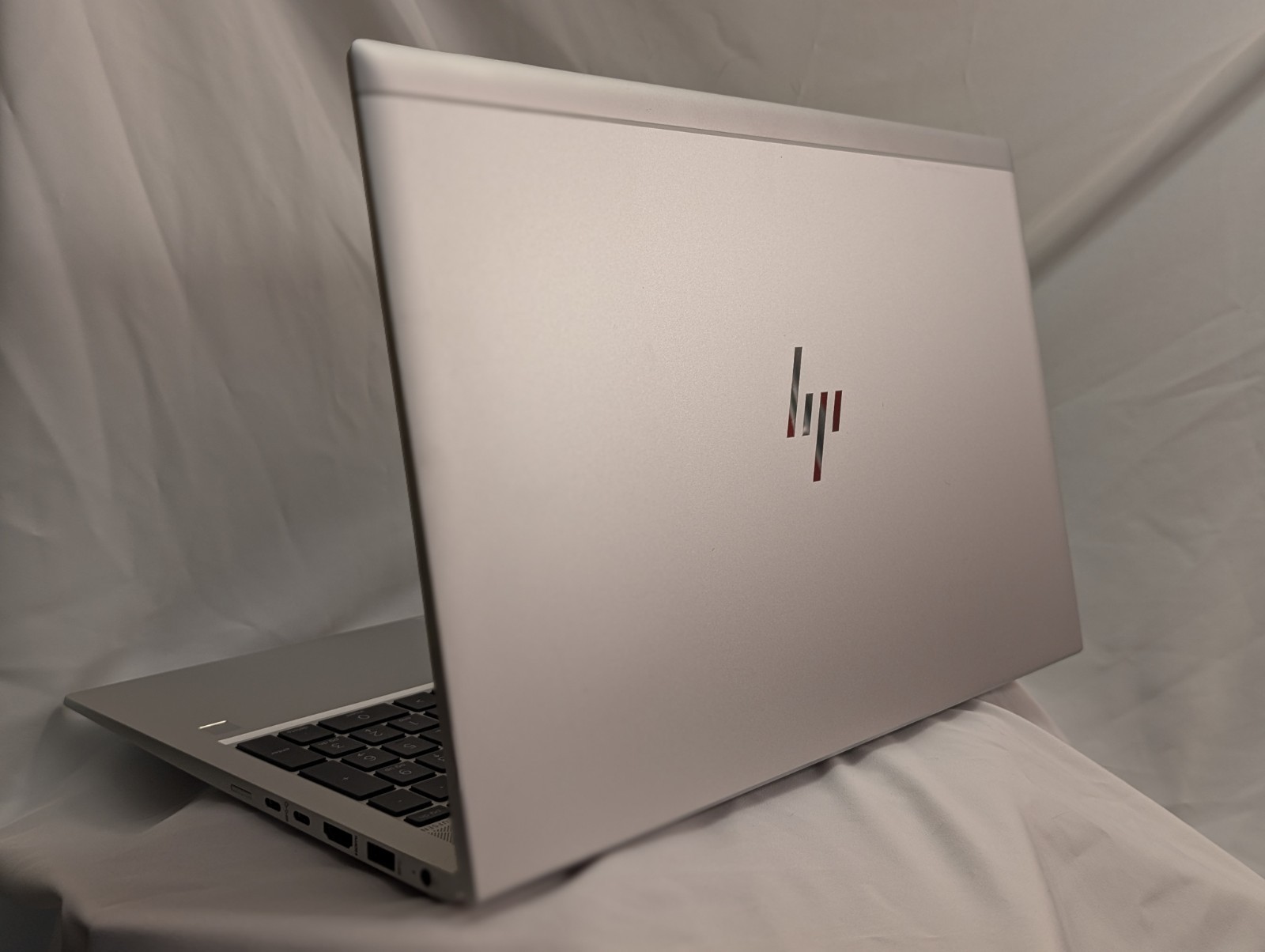 HP EliteBook 855 G8 Ryzen 7 PRO 5850U 16GB RAM 256GB SSD Win 11 Pro *Excellent*