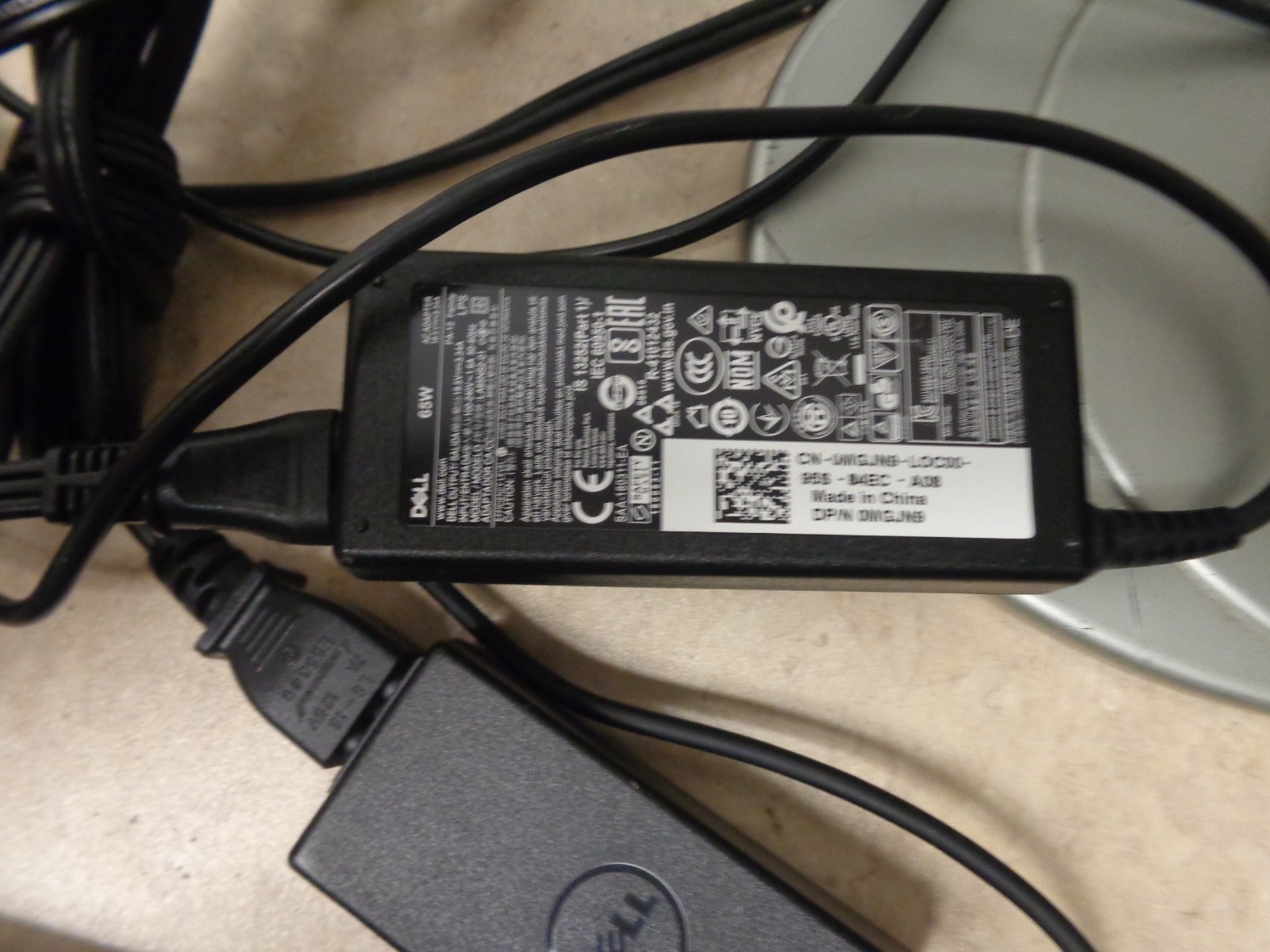 Dell Vostro 5581 i7-8565U 1.8GHz 15.5″ FHD 8GB 256SSD Windows 11 PRO