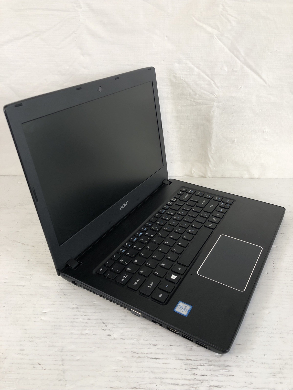 Acer TravelMate P249-M Core i5-6200U 8GB RAM 128 GB SSD – Win11 Pro – Bad Batt