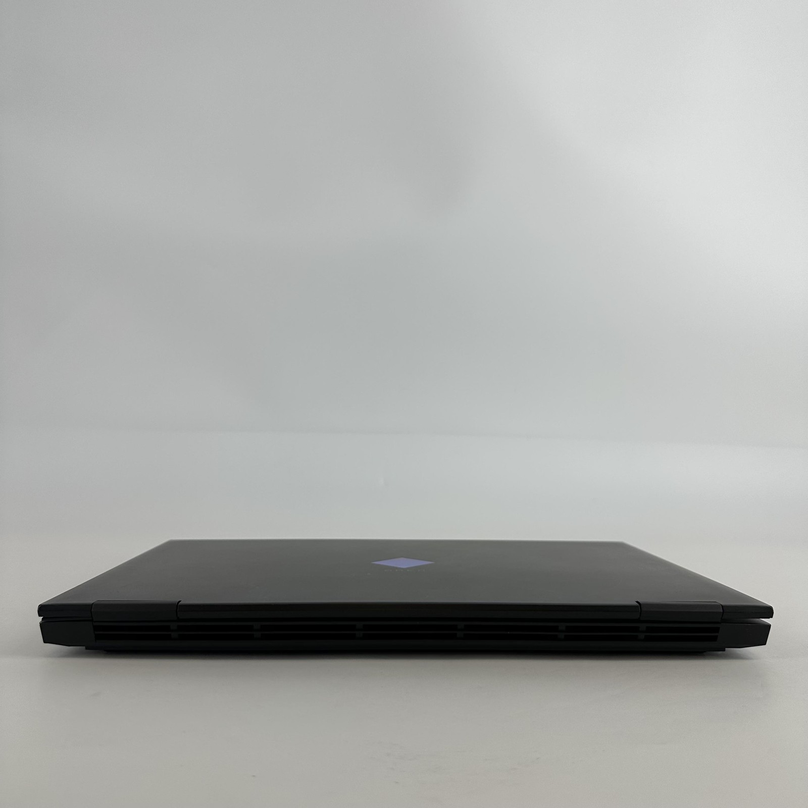 HP Omen 15 FHD i7-10750H 2.60GHz 16GB 512GB SSD NVIDIA RTX 2060 Good FRAME SPLIT