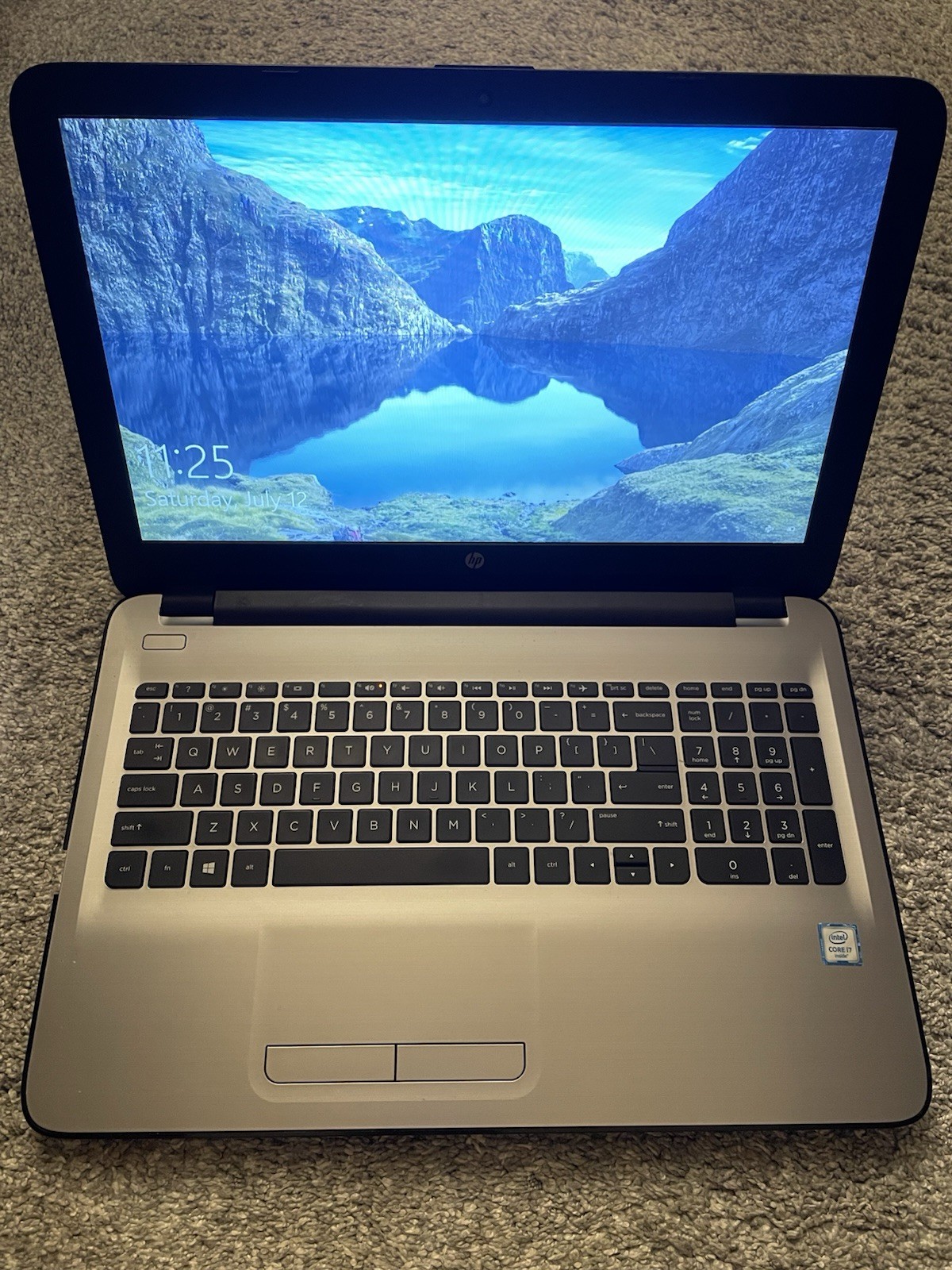 HP 15.6″ 15-ay087cl Flagship Laptop/Intel i7-6500U/12GB RAM/1TB HDD/W10H, Silver