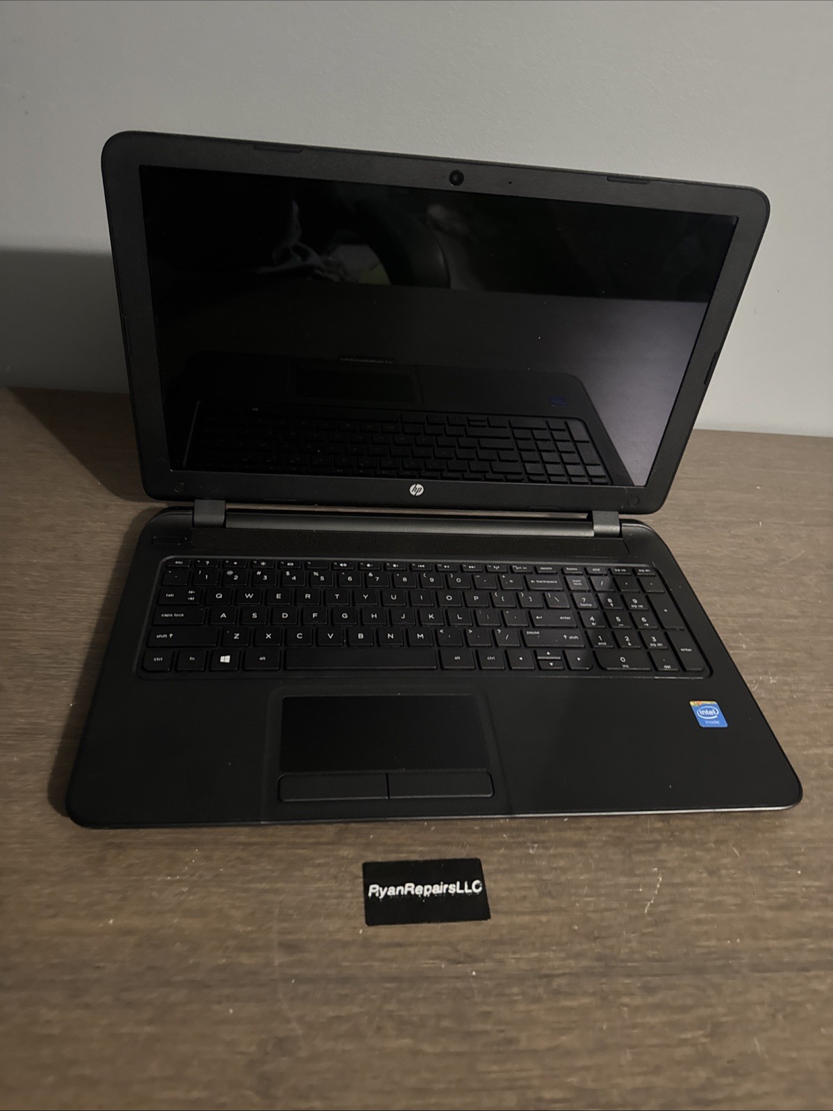 HP 15 TPN-Q130 4GB RAM Linux NO POWER CABLE