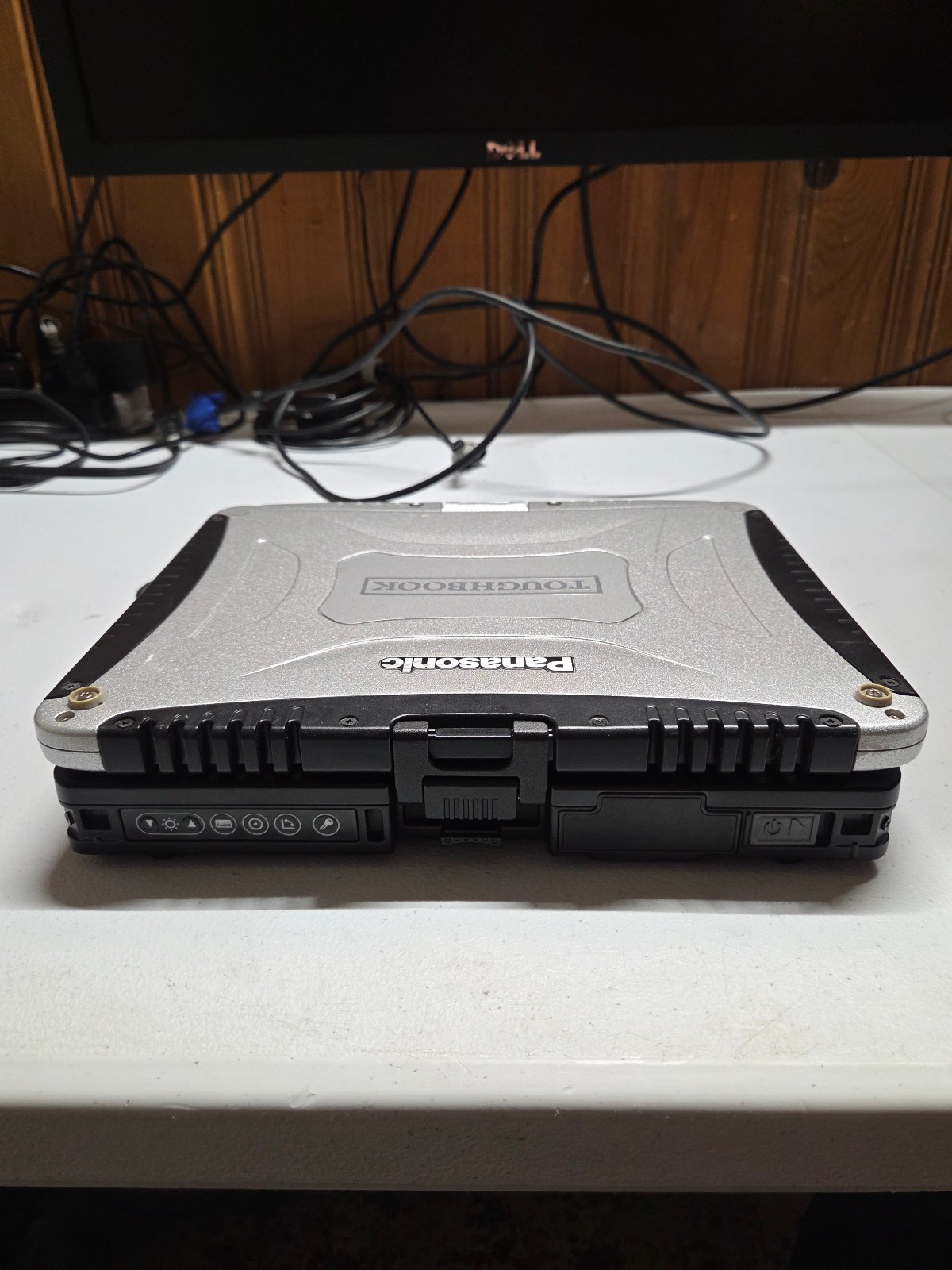 Panasonic Toughbook CF-19 Mk2 10.1″ C2D U7500 2GB NO HDD Laptop 100% BATTERY
