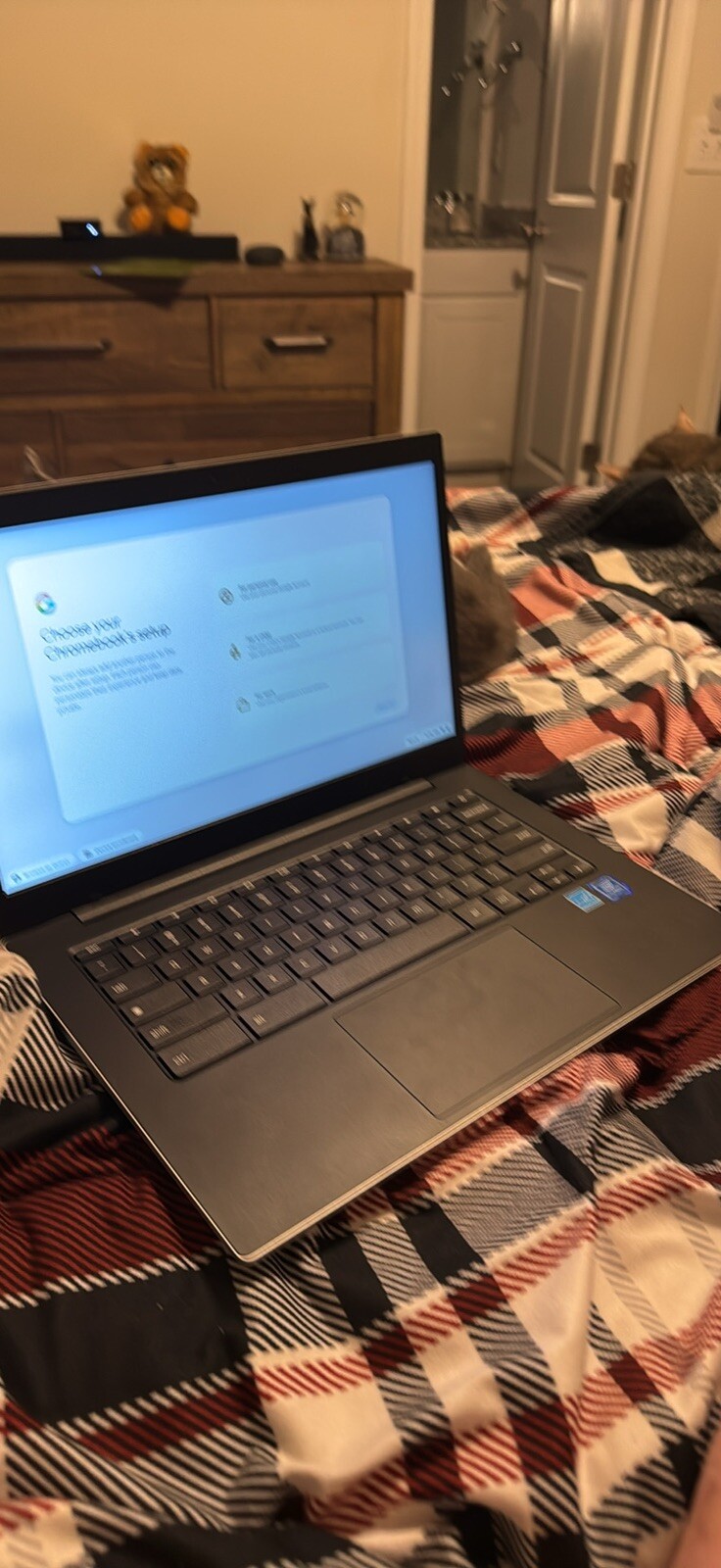 Samsung Galaxy Chromebook Go (2021) WiFi+LTE 14.0″ 4GB