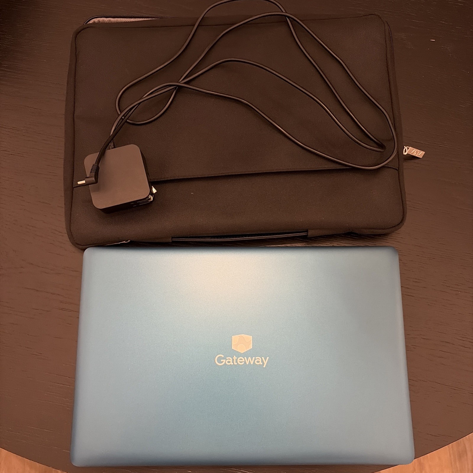 Gateway 15.6” Ryzen 5 3450U Laptop 16GB RAM 256GB SSD Windows 11, Charger, &Case