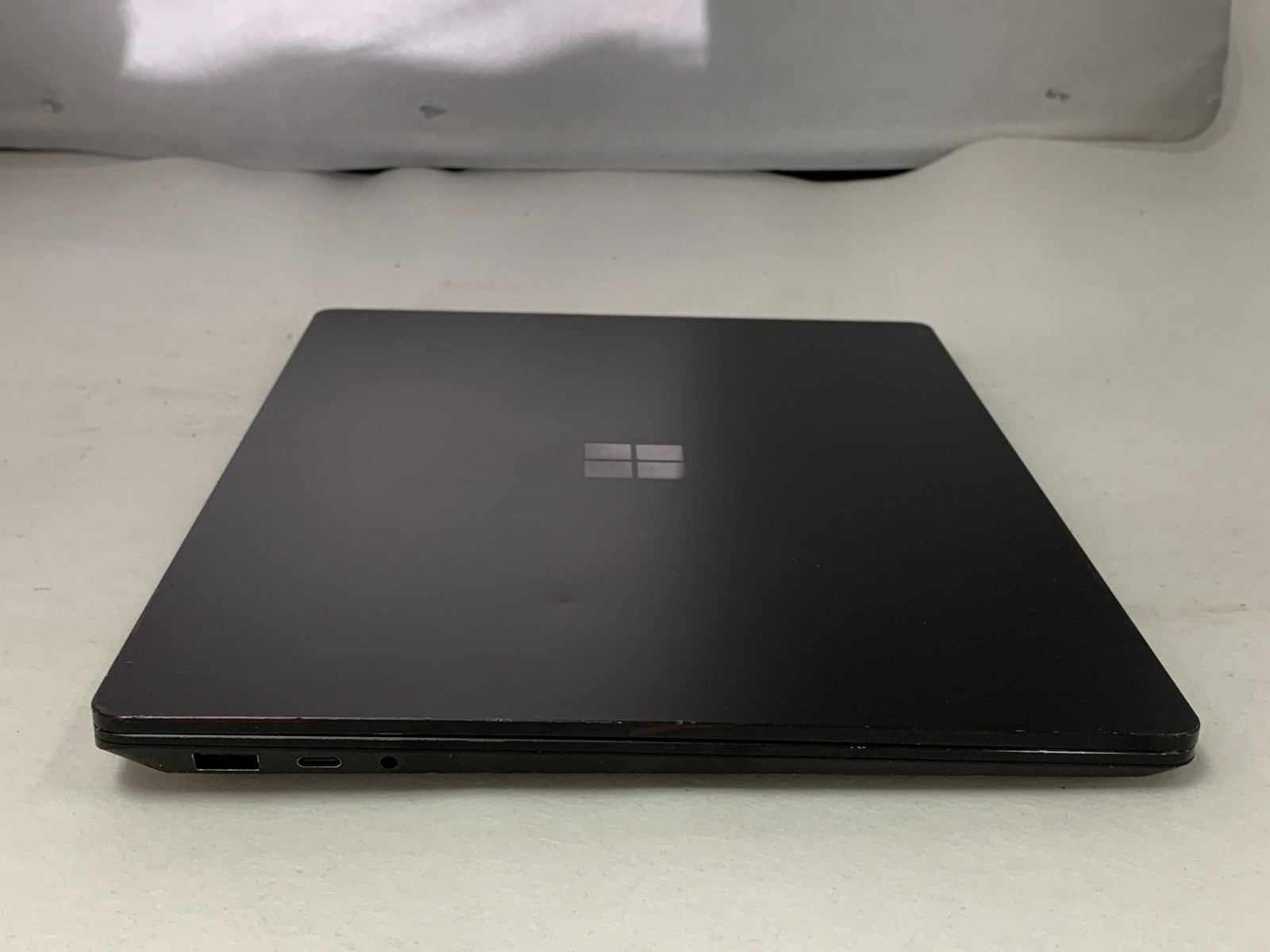 Microsoft Surface Laptop 4 i5-1145G7 2.6GHz 16GB 256GB NVMe W11P Mod. 1951