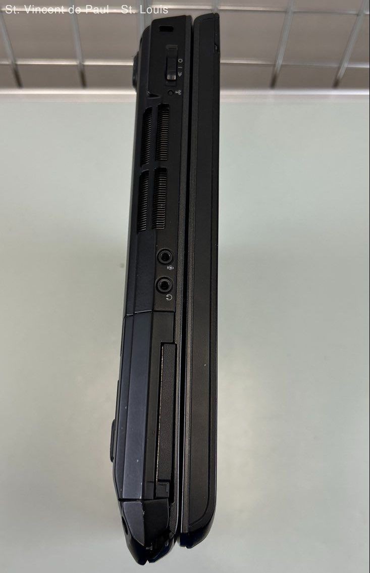 Dell Vostro 1500 (PP22L) 15.4″ Laptop Intel Core 2 Duo – Untested/Parts -Donated
