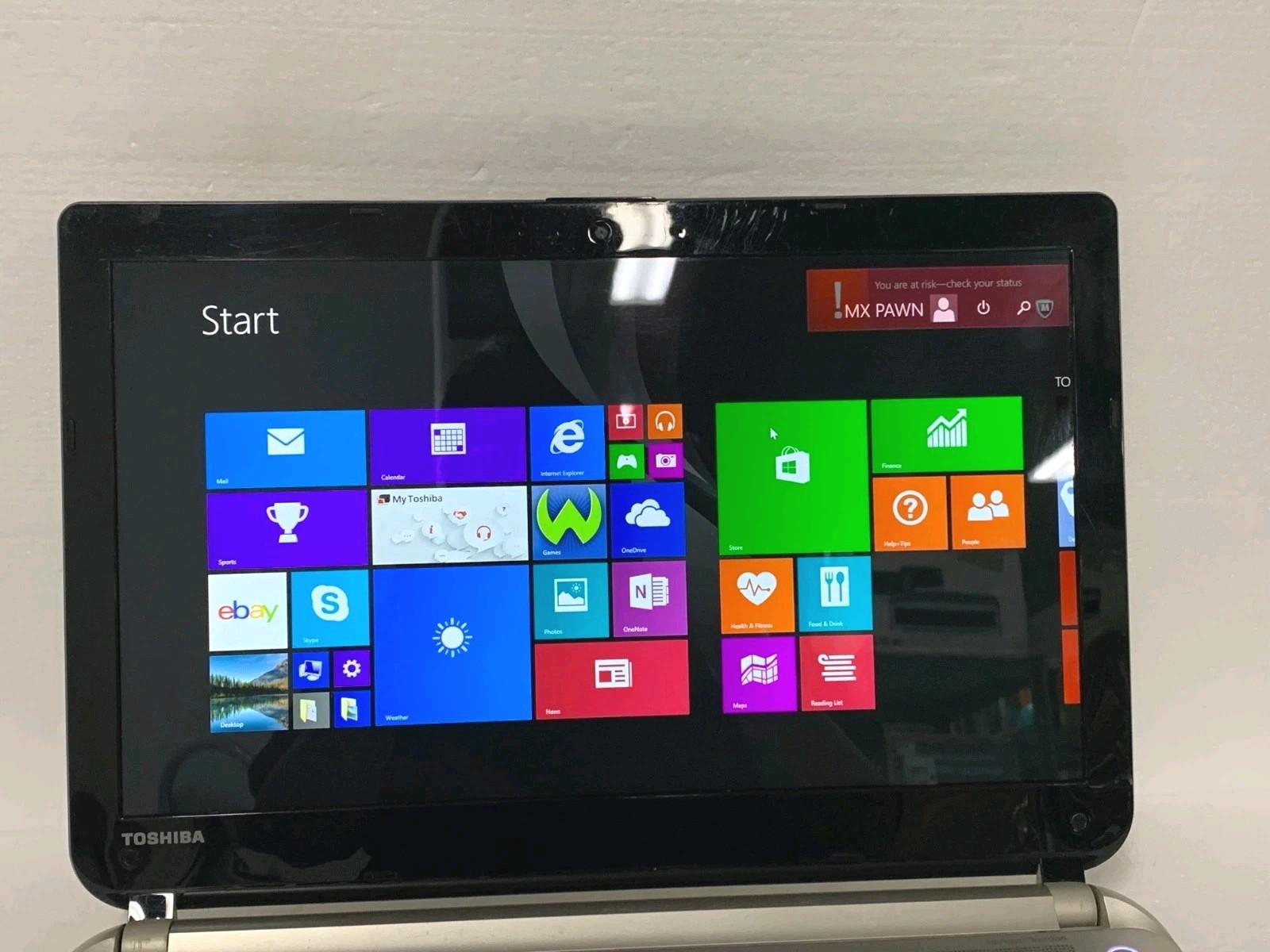 Toshiba Satellite E45-B Laptop, Intel Core i5-5200U, 6GB RAM, 800GB HDD, Win 8.1