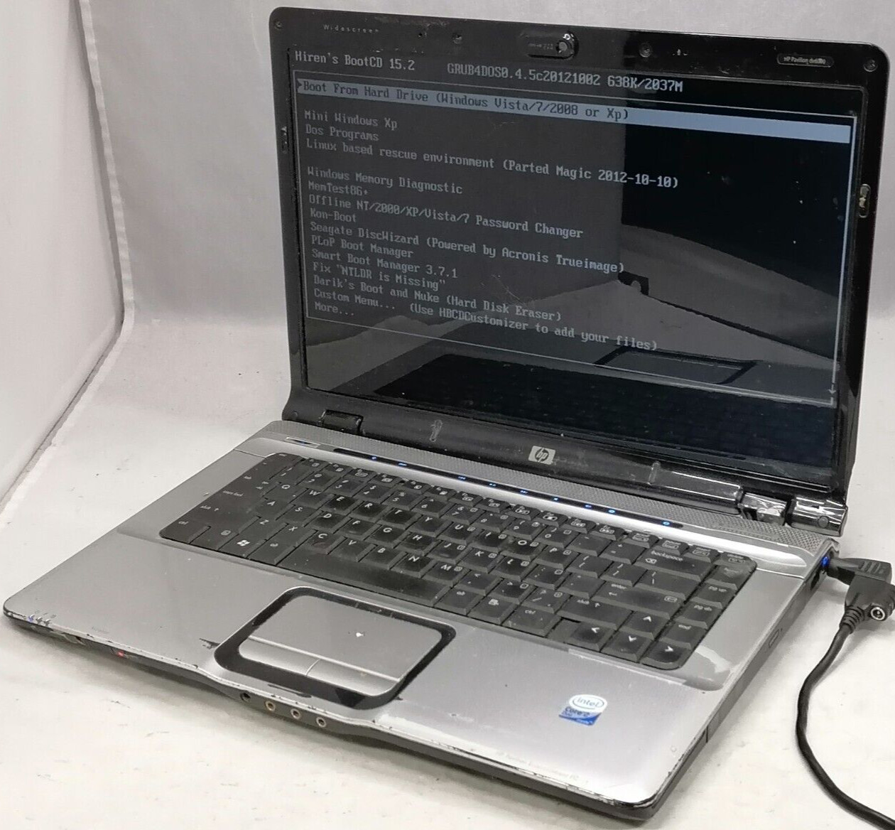 FOR PARTS 15.4″ HP Pavilion DV6700 (Intel T5500/1.66 GHz/2 GB RAM/NO HDD)