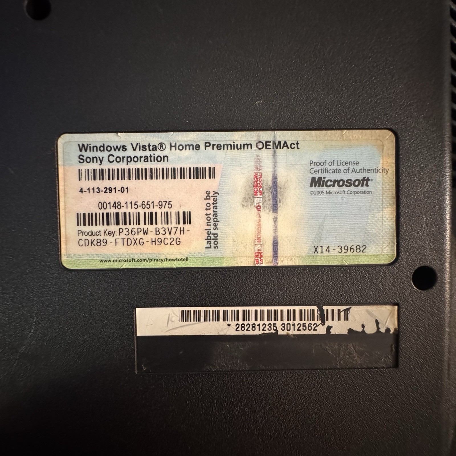Sony VAIO PCG-7184L 15.6″ Laptop W/ Charger For Parts & Repair