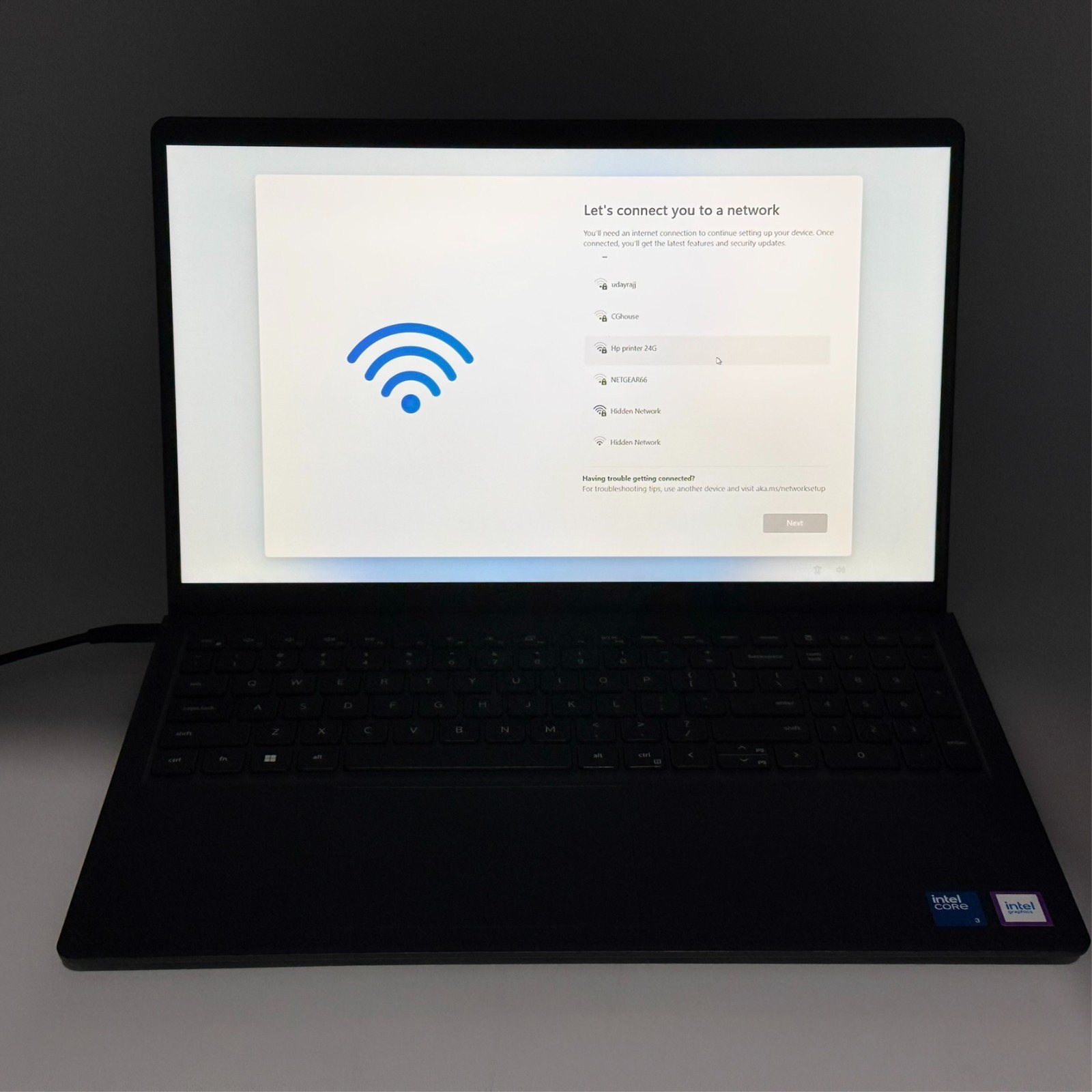 Dell 15 Laptop Intel Core 3 100U 512GB SSD 8GB RAM FHD 120Hz Carbon Black *READ*