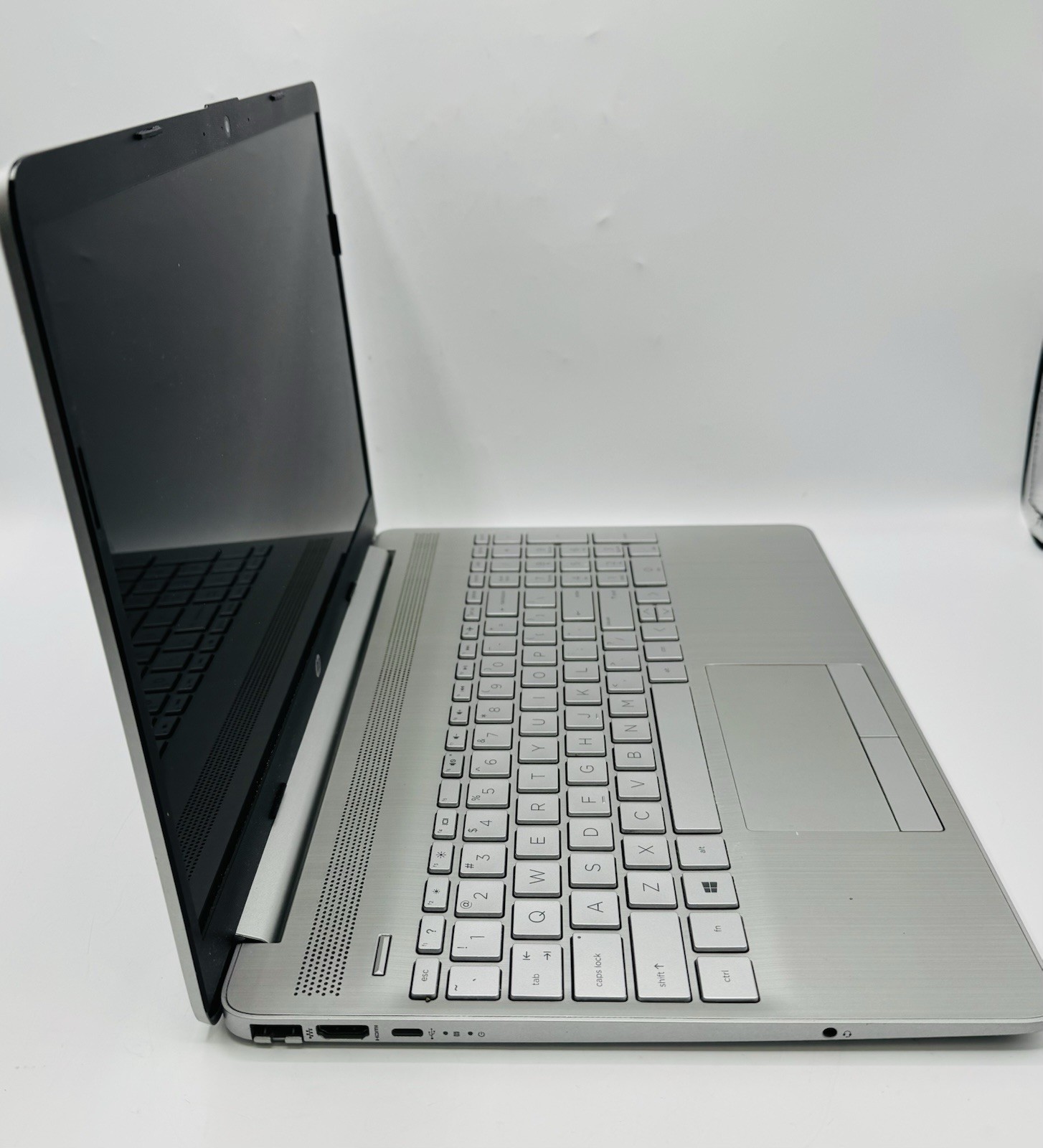 HP Intel Core i3 10th Gen (AX201NGW) laptop “AS IS” (Parts/Repair-Only)