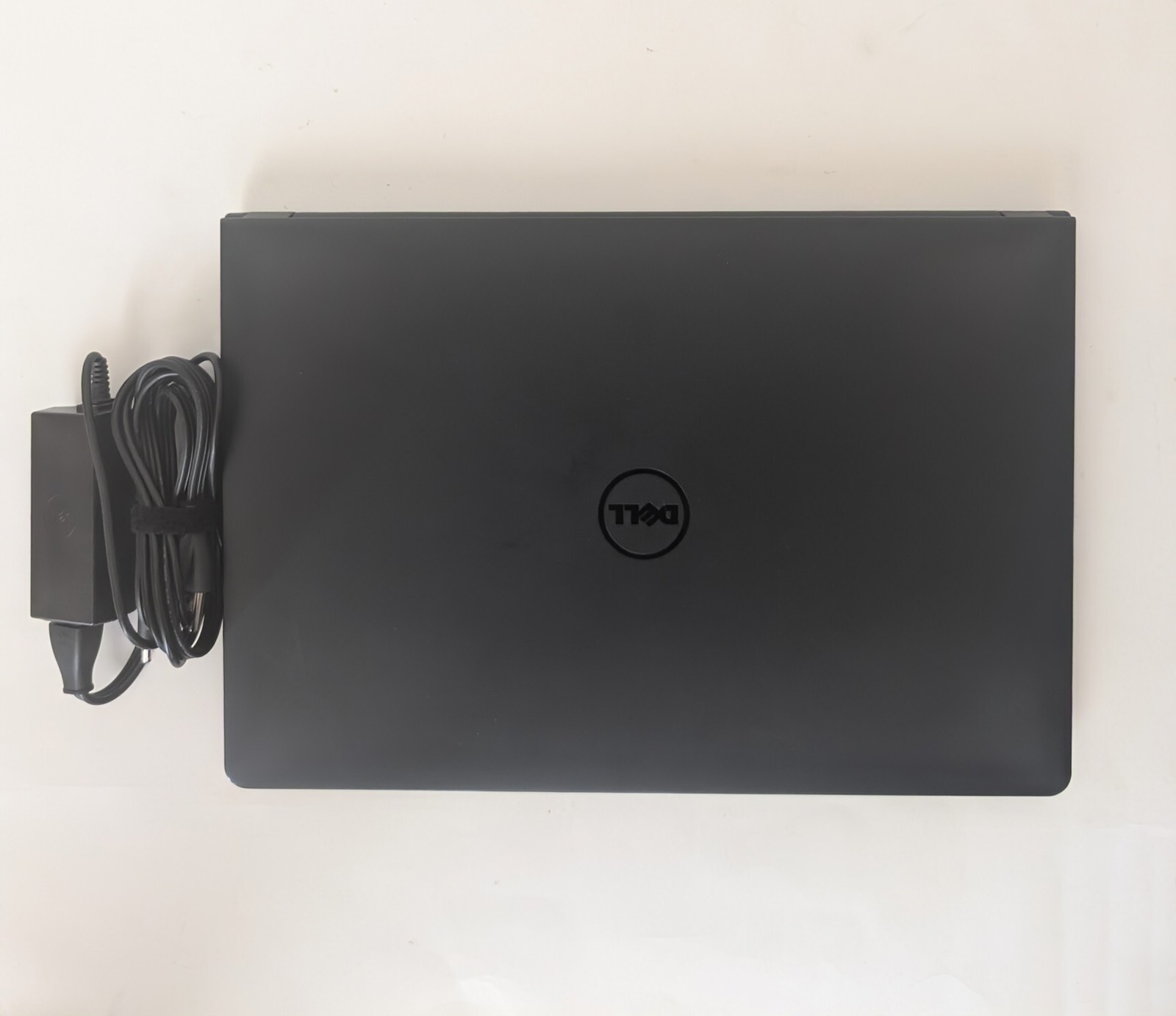 DELL INSPIRON 15-3567 CORE i3-7130U 500GB SSD 16GB RAM Win 10 DVD Laptop