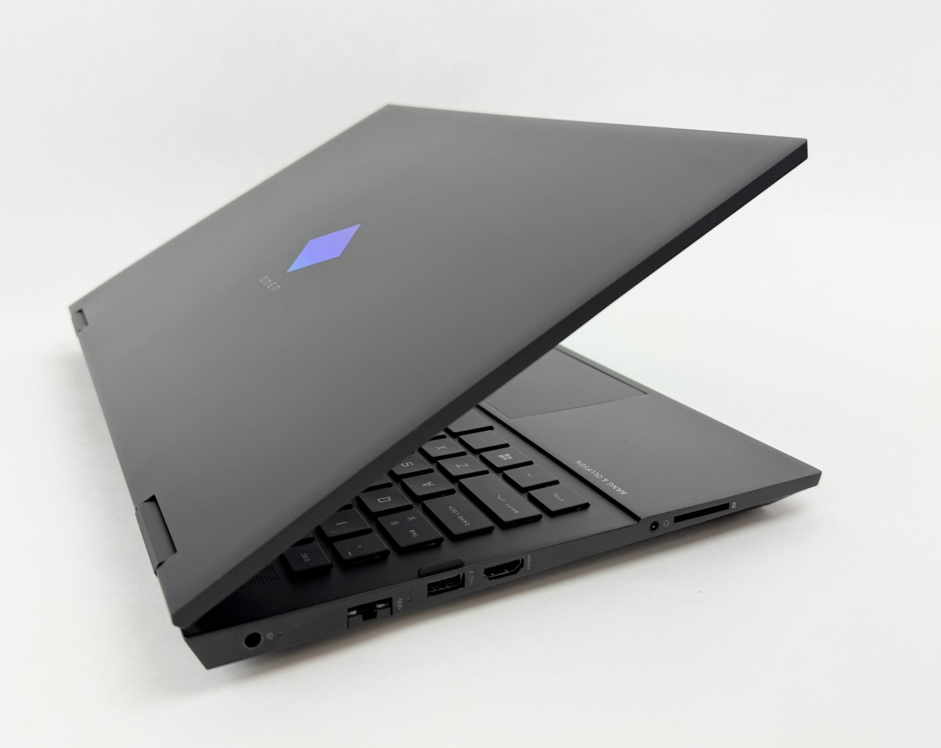 HP OMEN 15-ek1013dx 15.6″ FHD i7-10750H 16GB 512GB SSD RTX 3070 W11H