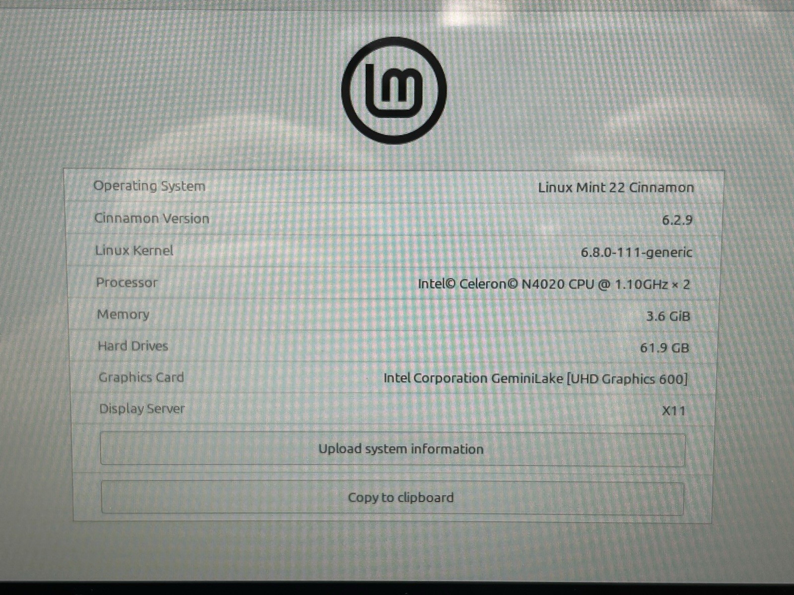 Gateway Touchscreen Laptop GWTC116-2BL Linux Mint Intel Celeron Tested No Chgr