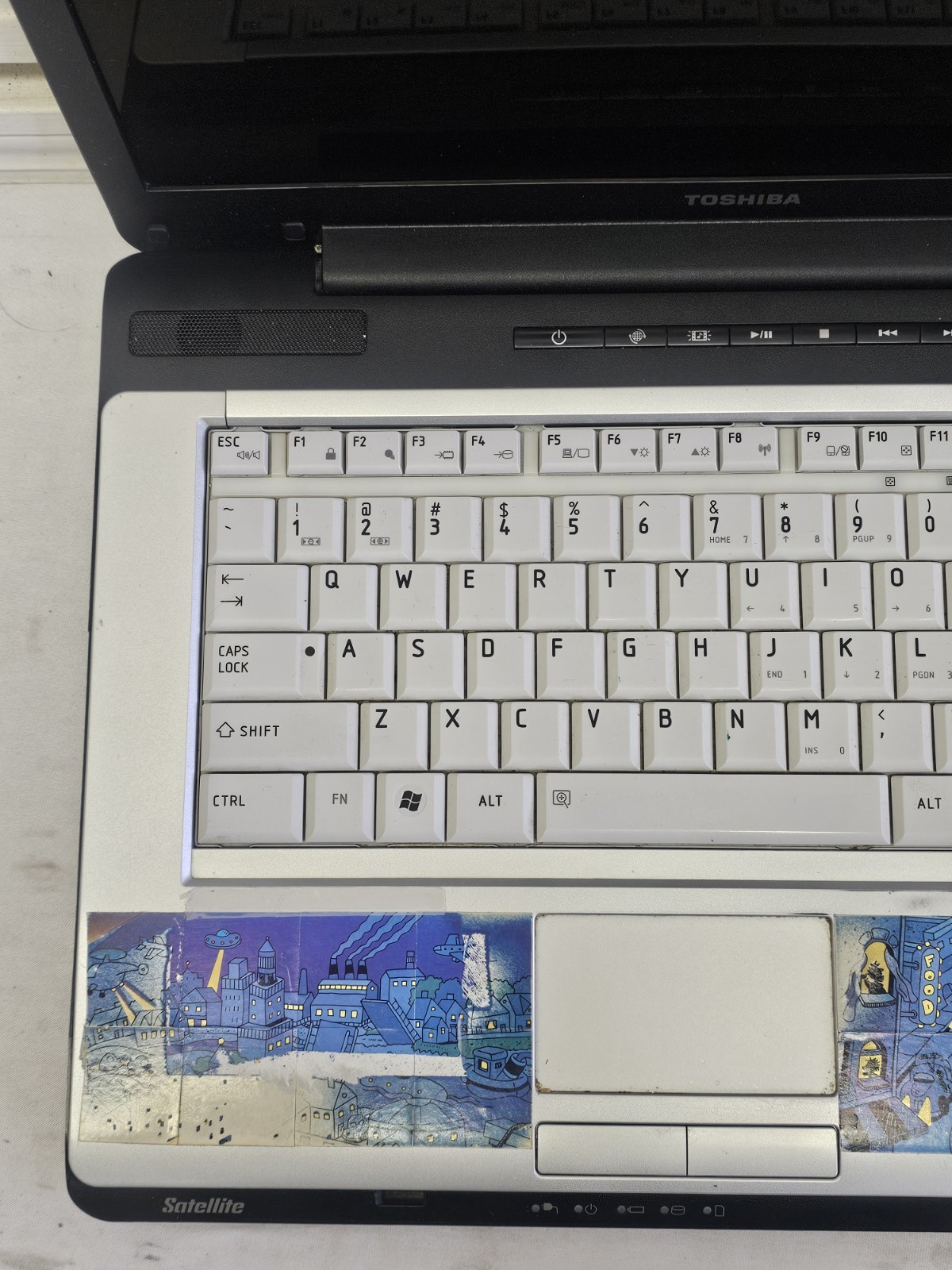Toshiba Satellite A215-S7433 Laptop – AMD Athlon 64X2 – 2GB RAM – BAD BATT READ