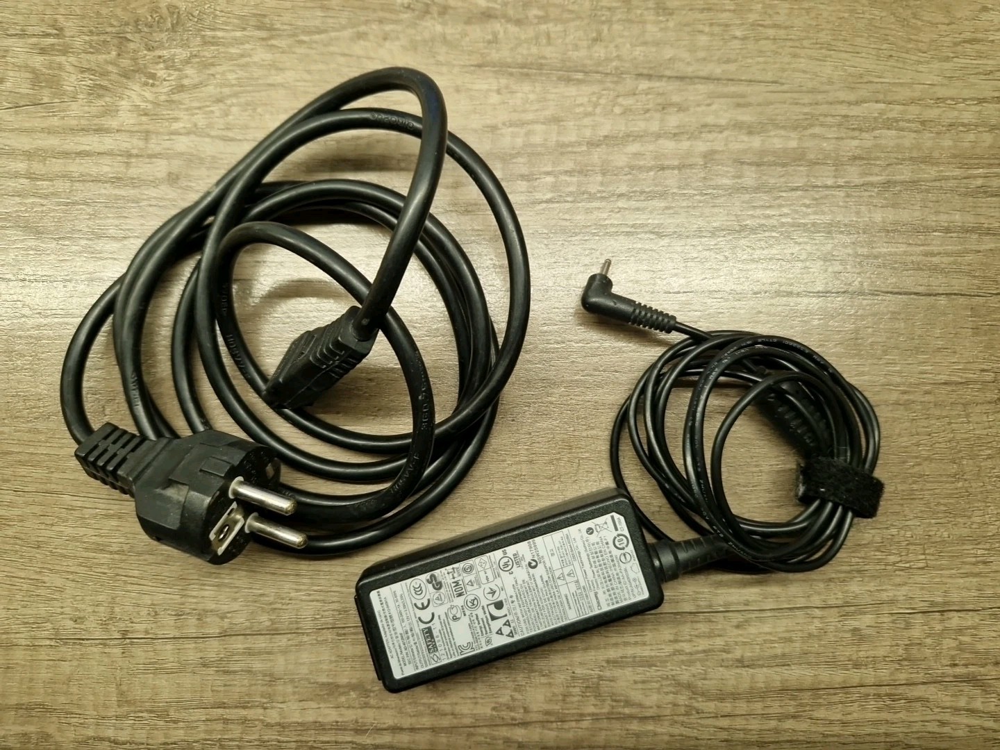 Samsung Chromebook XE303C12
