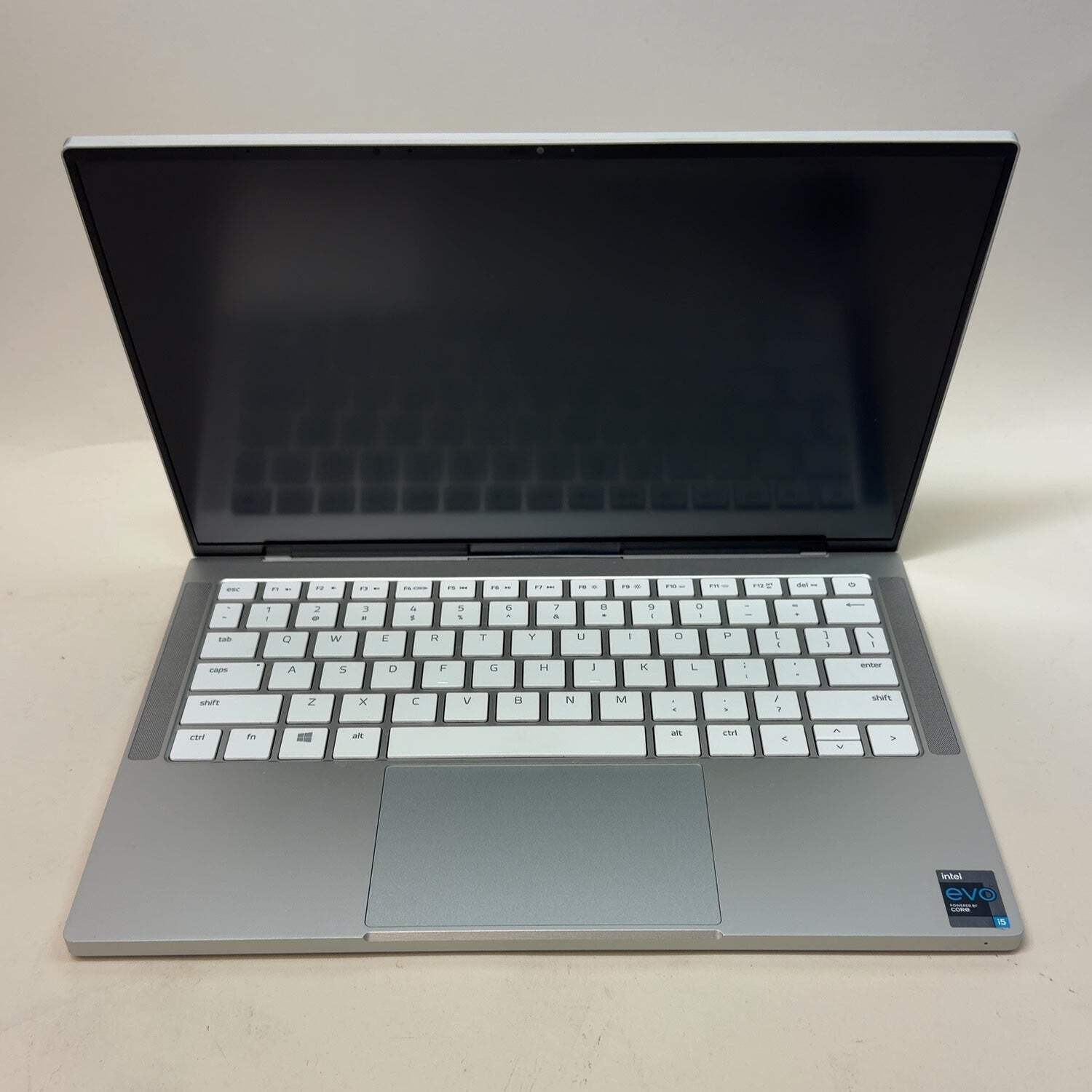 Razer Book 13 RZ09-0357 13.4″ i5-1135G7 2.4GHz 8GB RAM 256GB SSD Intel Arc A370M