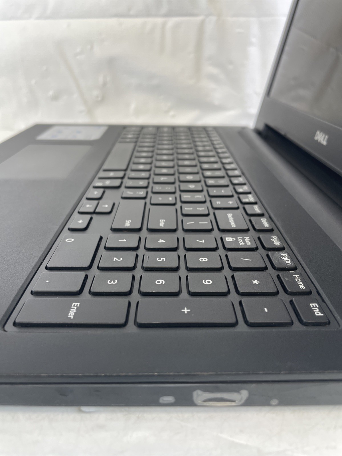 Dell Inspiron 15 3542 Laptop Intel Pentium 3558U 1.7GHz 4GB RAM 500GB HDD Ubuntu