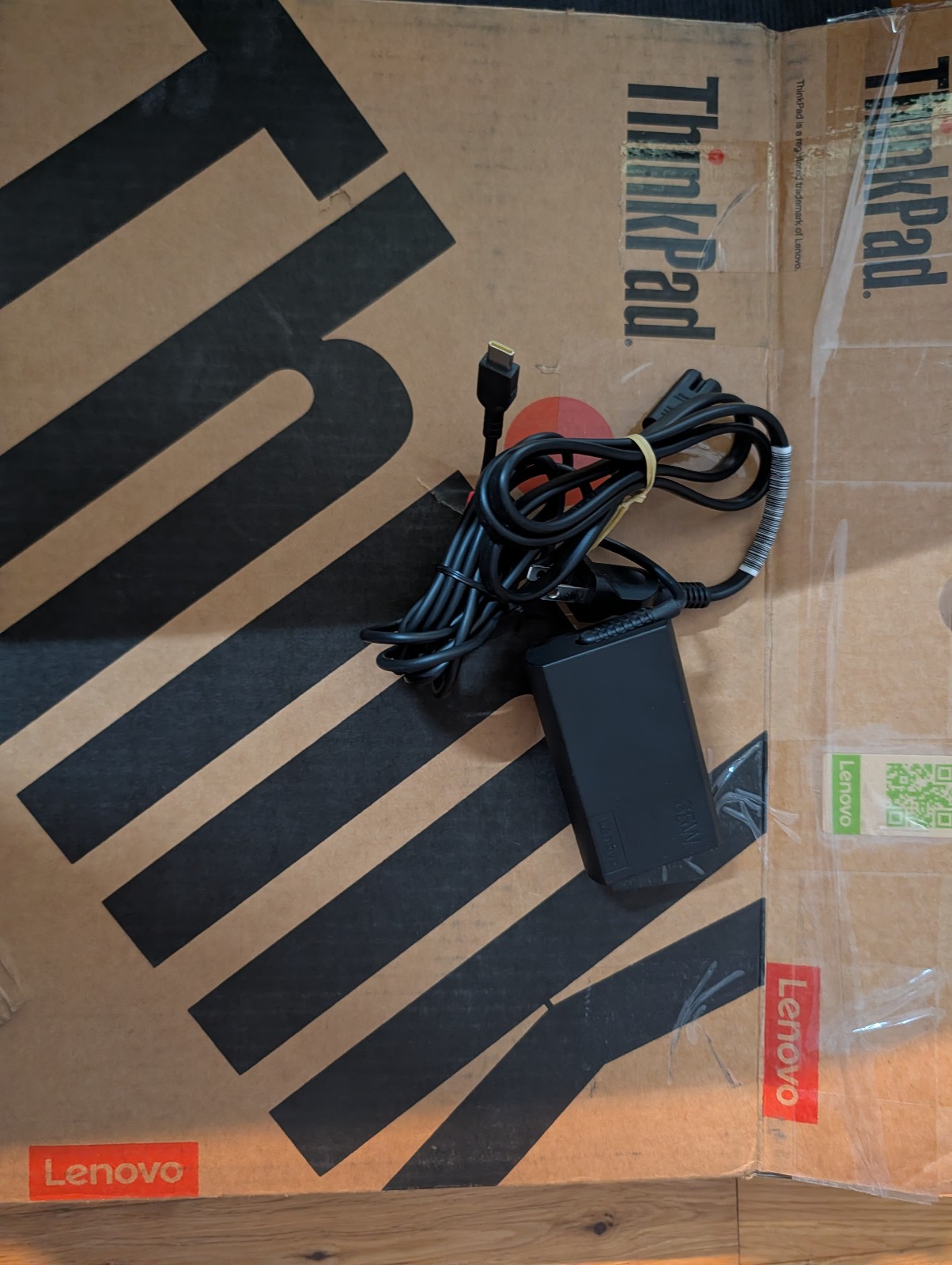Lenovo ThinkPad T14 Gen 4 14″ (1TB SSD, Intel Core i7-1365U, 32GB RAM) Warranty