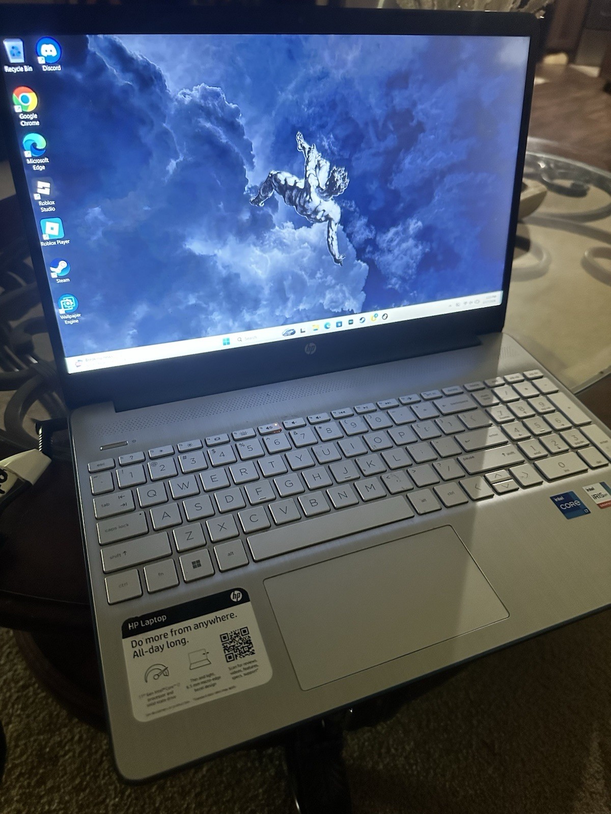 HP Laptop 17.3in Silver Intel Core i7 11th Gen SSD Windows 11