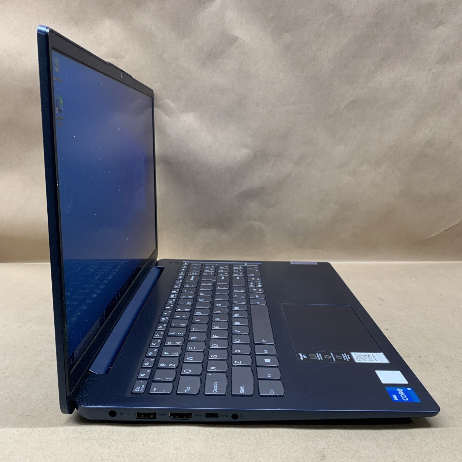 Lenovo IdeaPad 3-15ITL6, Intel Core i5-1135G7 @ 2.4GHz, 8GB RAM, 256GB SSD, W10P