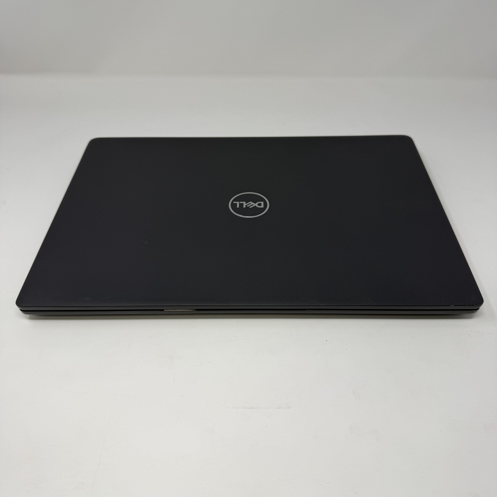 Dell Latitude 3410 Laptop 14″ Intel Core i5-10310U@1.70GHz 8GB RAM 256GB SSD