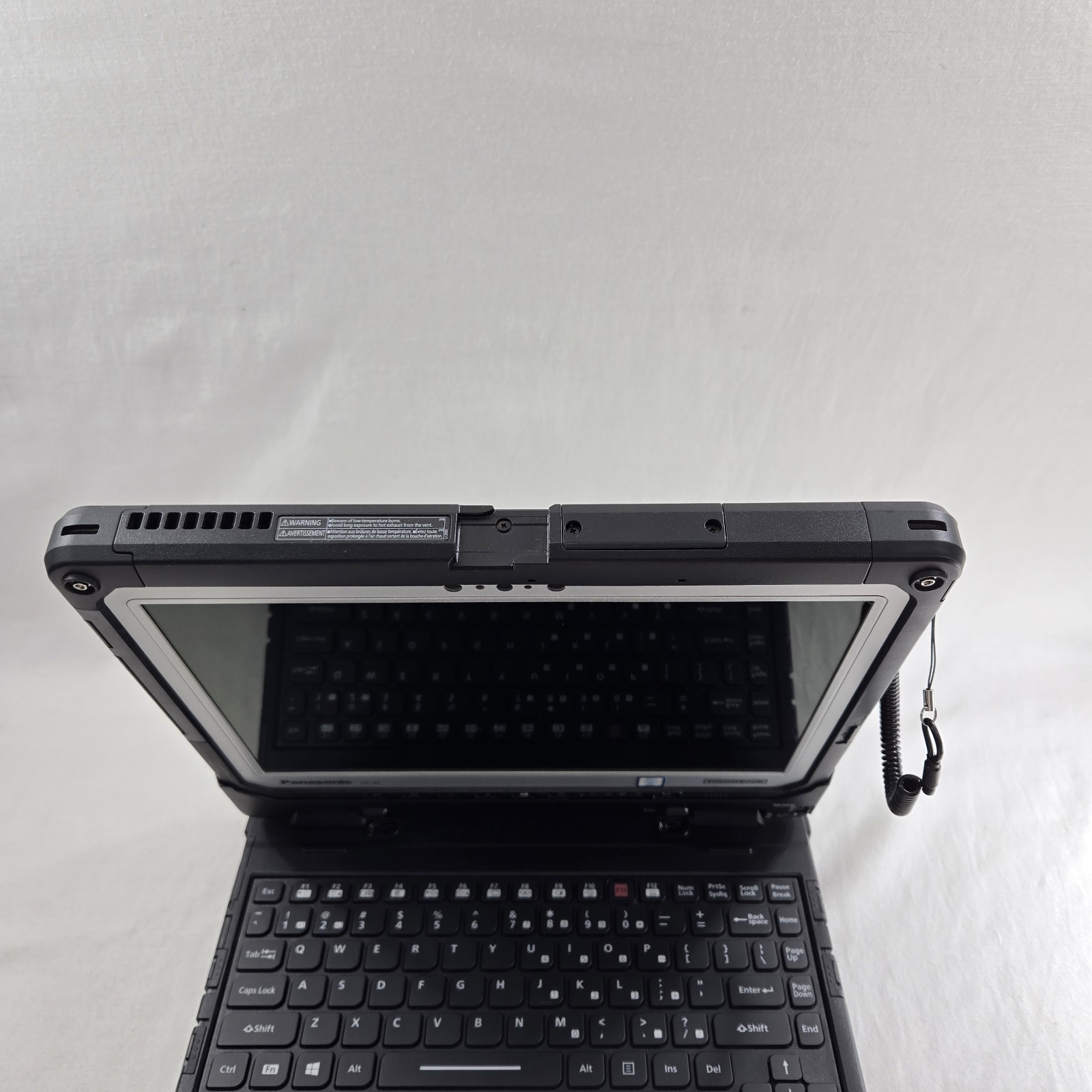 Panasonic Toughbook CF-33 i5-7300U 2.60GHz 256GB SSD 8GB Ram 4G – GPS – Grade B+