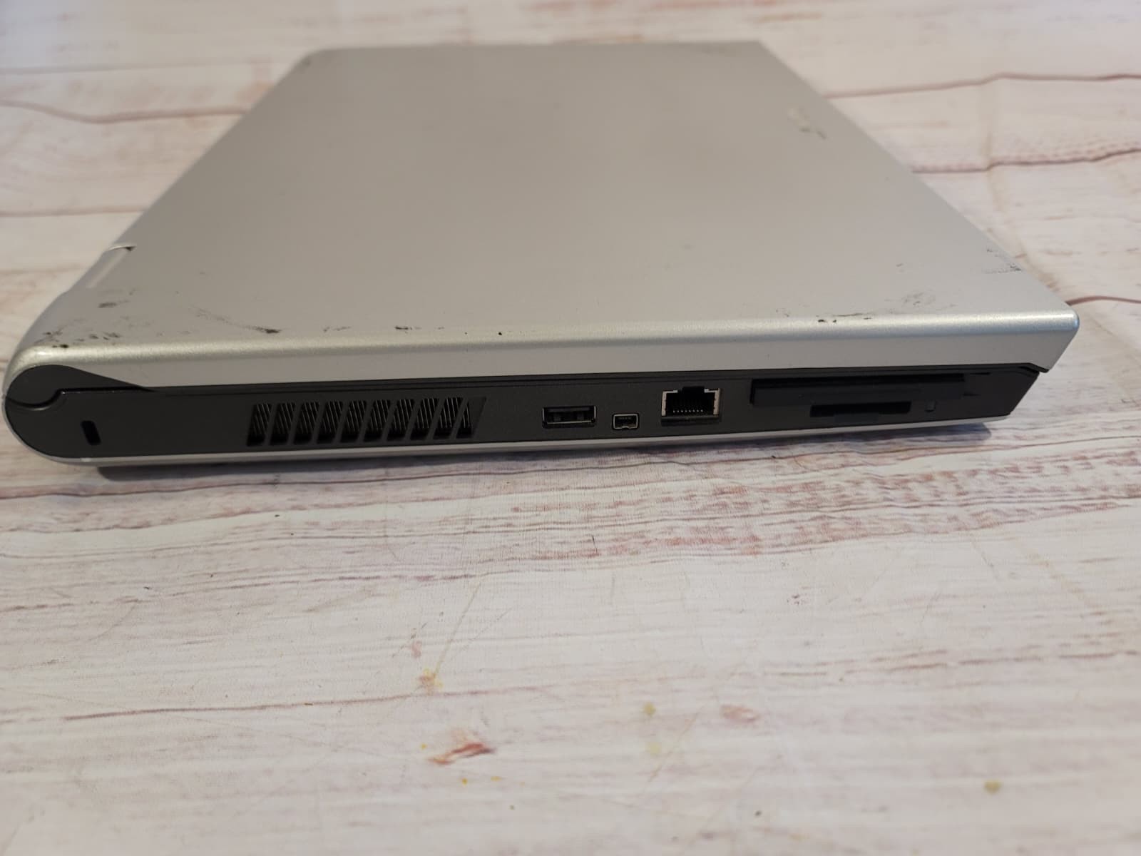 Lenovo 3000 N200 0769-AUU Laptop Notebook Intel Pentium Dual Core – for Parts